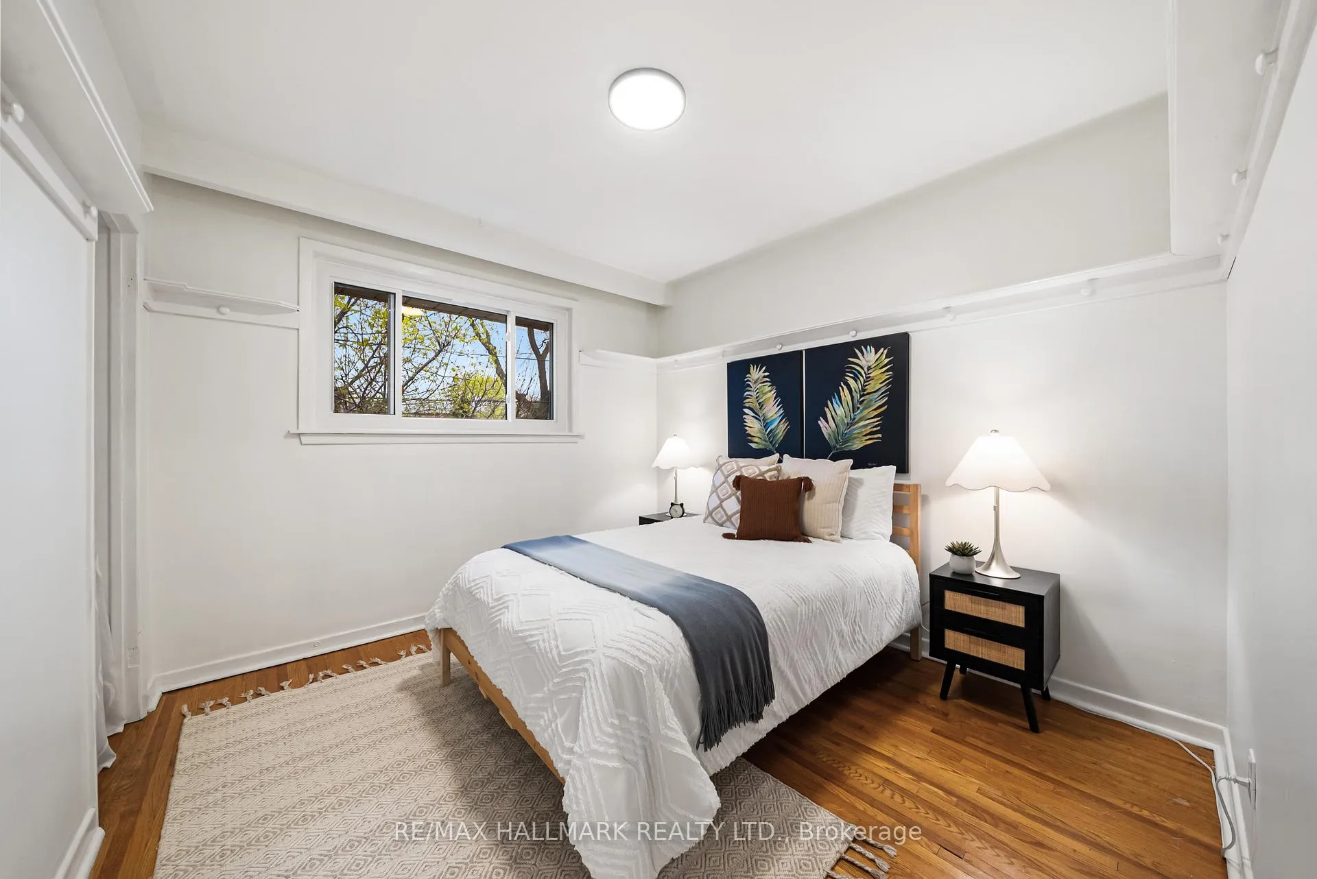 Photo 20 of 52 Richland Crescent, Etobicoke, Eringate-Centennial-West Deane — HOMEH
