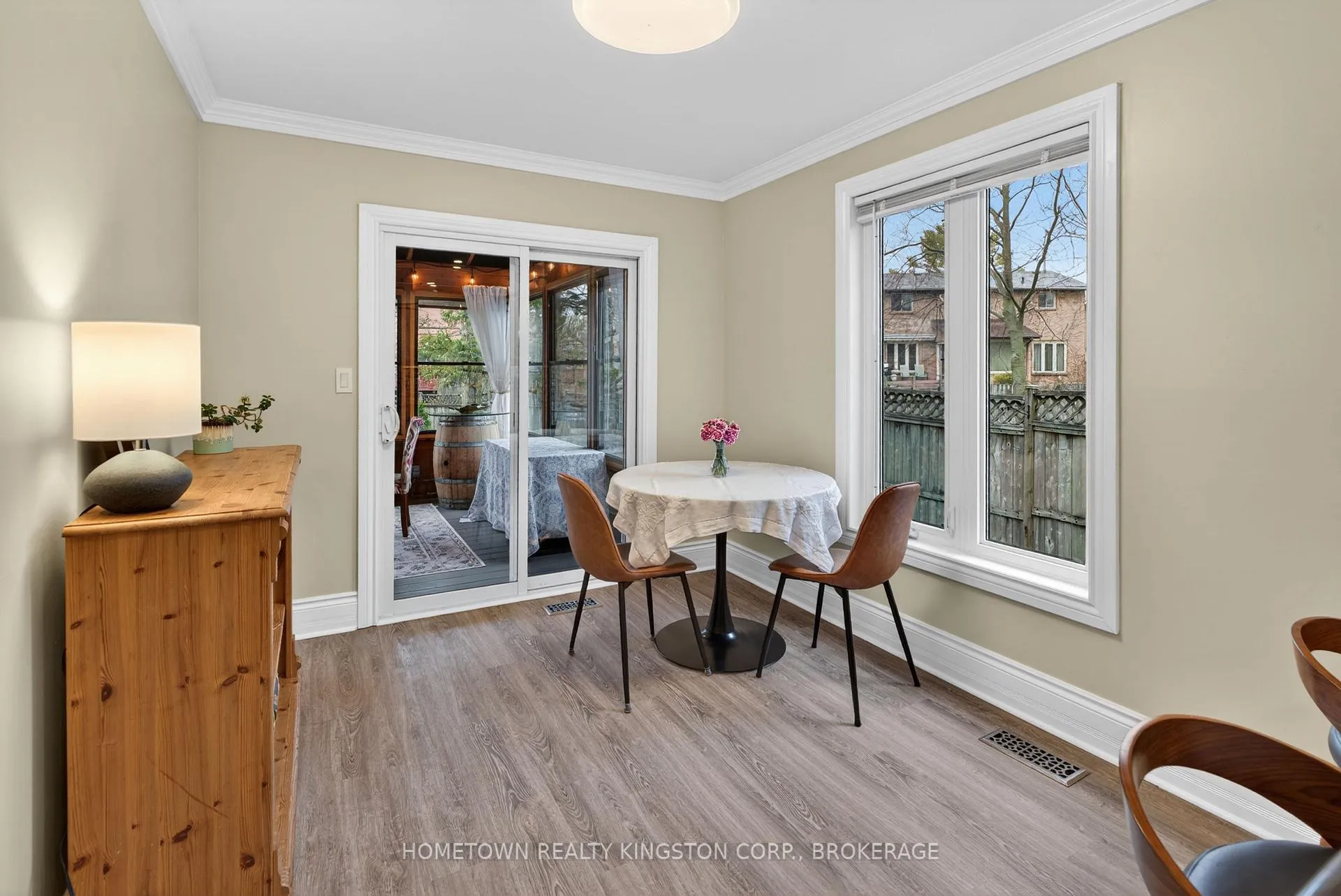 Photo 9 of 927 Edinborough Crescent, Kingston, North of Taylor-Kidd Blvd — HOMEH