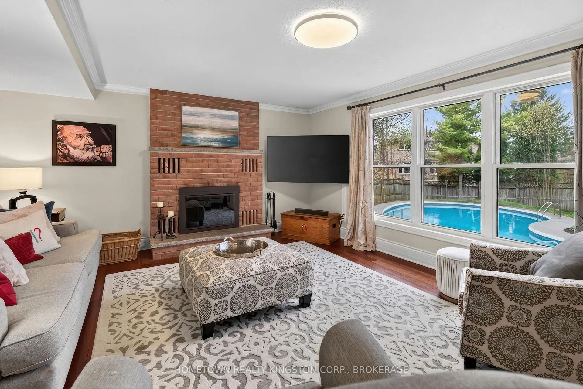 Photo 12 of 927 Edinborough Crescent, Kingston, North of Taylor-Kidd Blvd — HOMEH