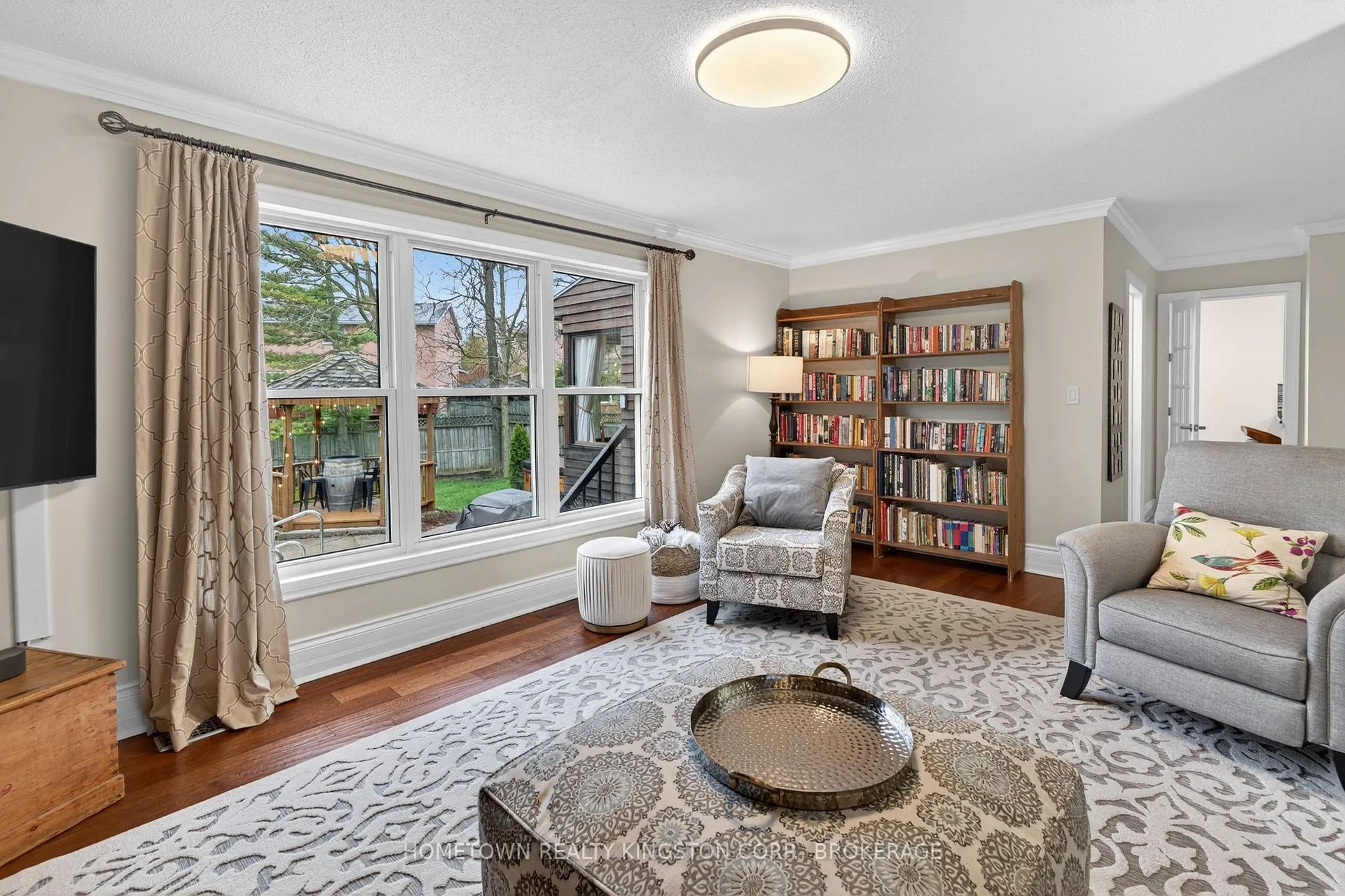 Photo 13 of 927 Edinborough Crescent, Kingston, North of Taylor-Kidd Blvd — HOMEH