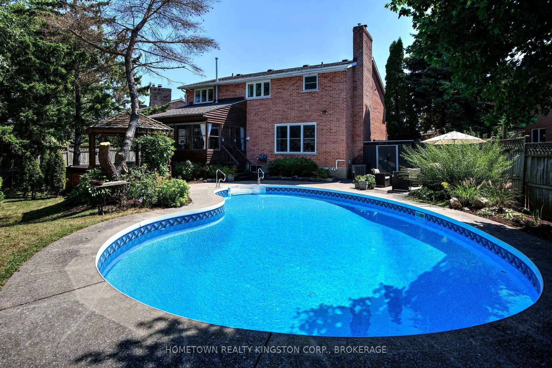Photo 31 of 927 Edinborough Crescent, Kingston, North of Taylor-Kidd Blvd — HOMEH