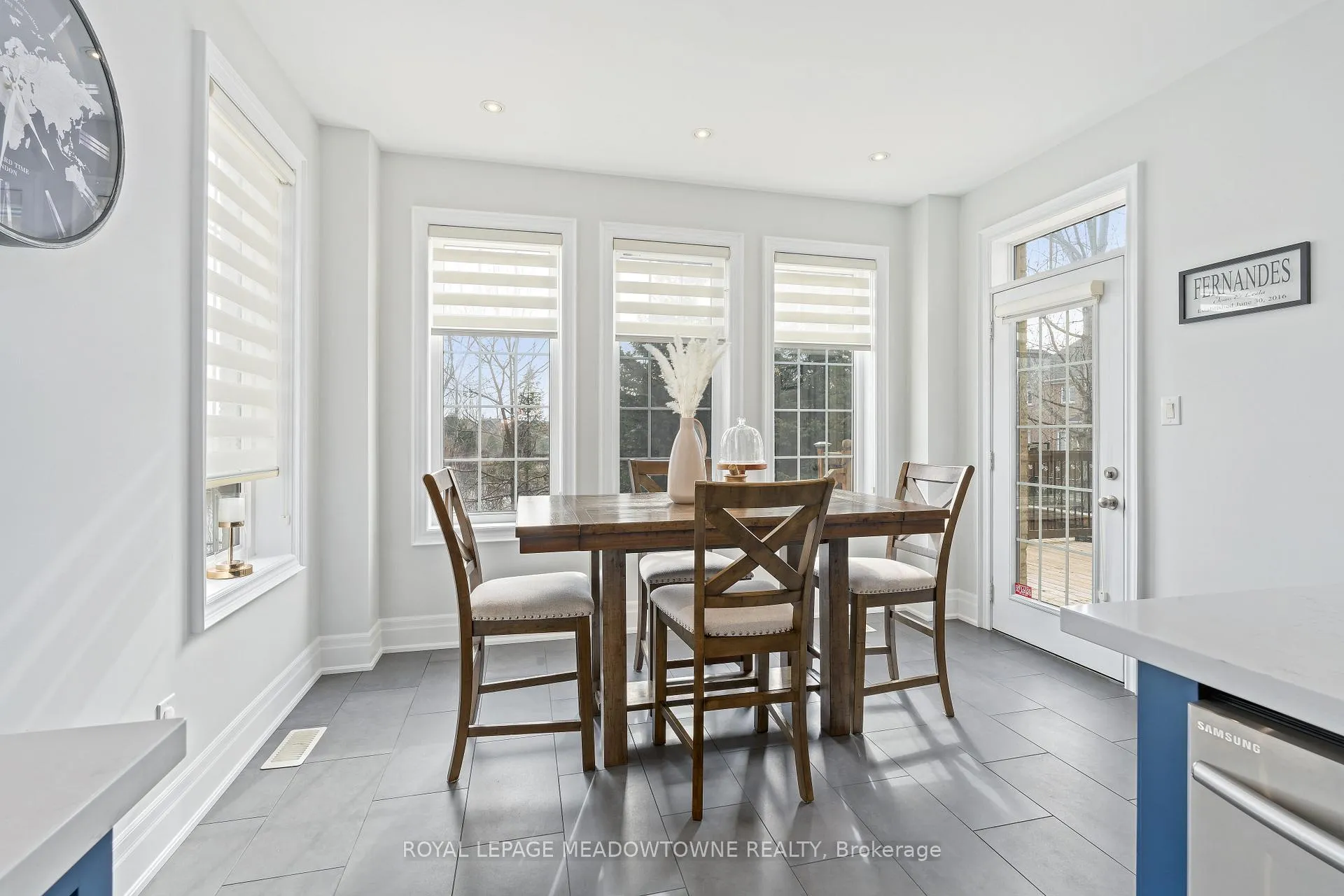 Photo 18 of 10 Silver Pond Drive, Halton Hills, Georgetown — HOMEH