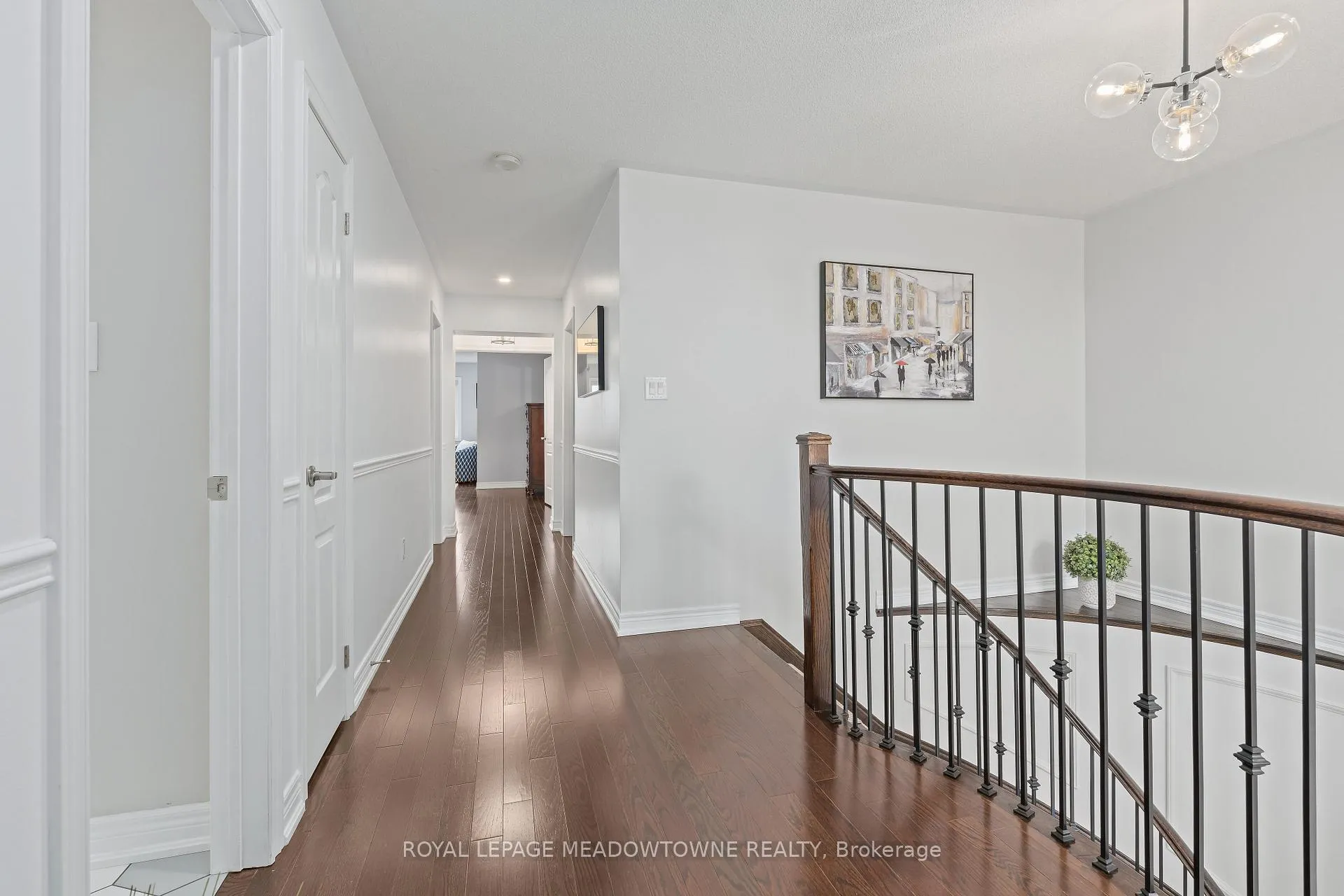 Photo 22 of 10 Silver Pond Drive, Halton Hills, Georgetown — HOMEH
