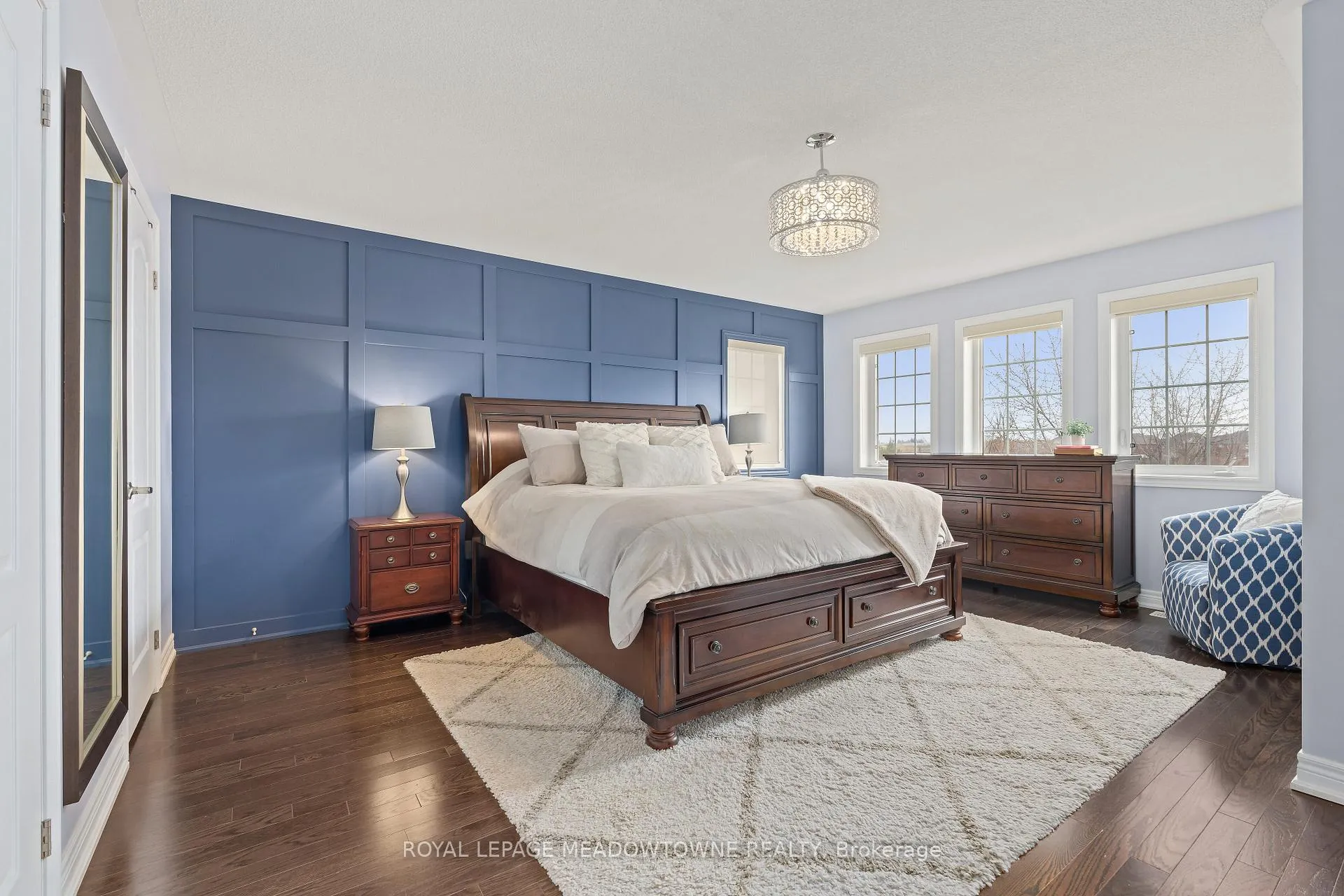 Photo 23 of 10 Silver Pond Drive, Halton Hills, Georgetown — HOMEH