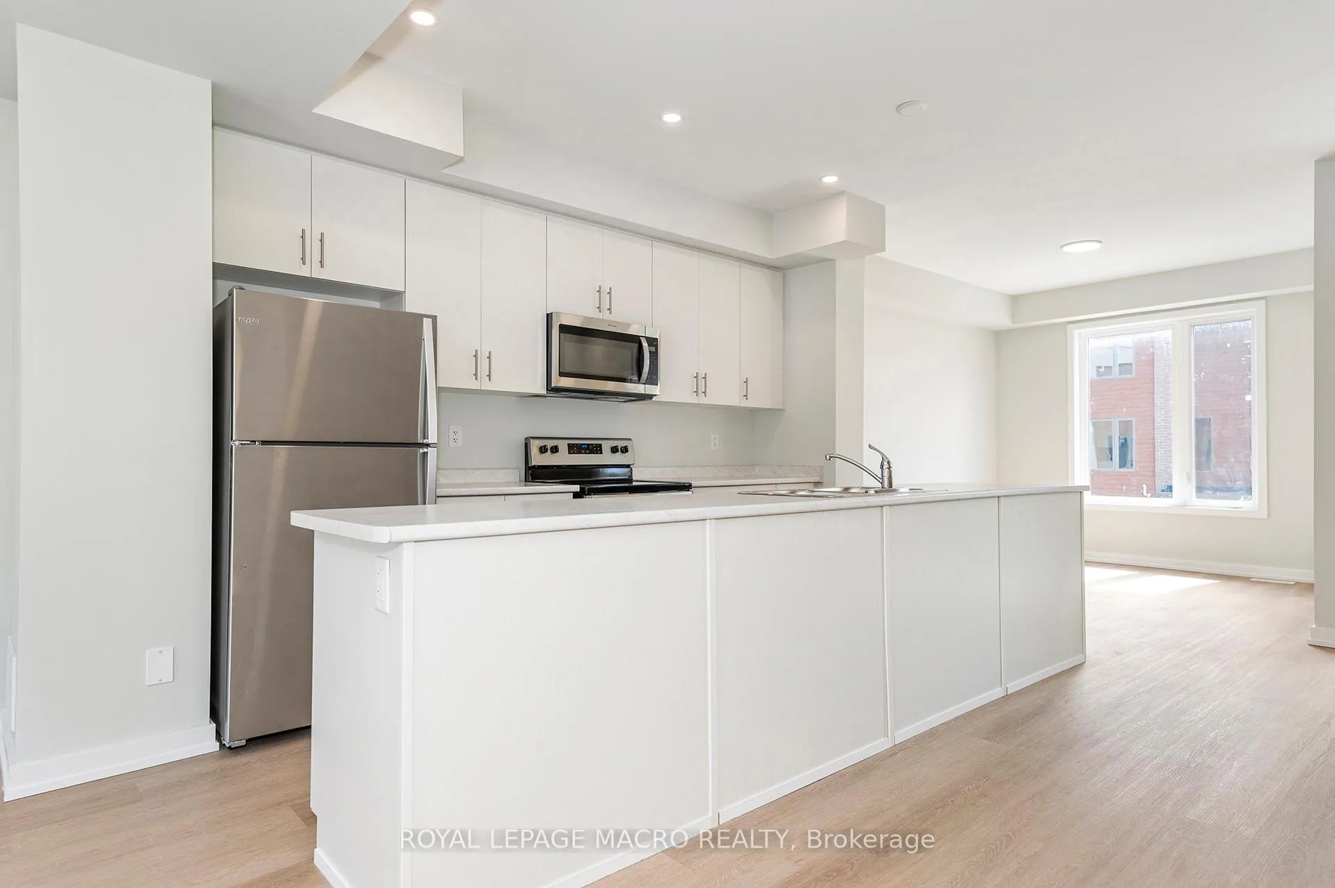 Photo 15 of 2 Winters Crescent, Collingwood — HOMEH