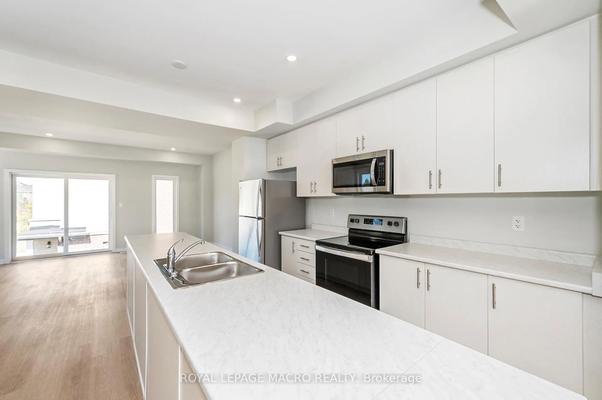 Photo 19 of 2 Winters Crescent, Collingwood — HOMEH