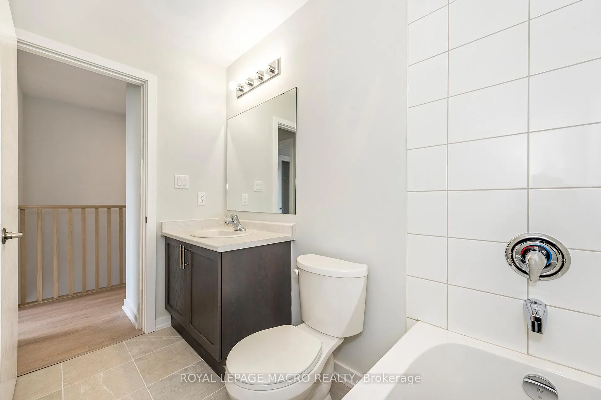 Photo 41 of 2 Winters Crescent, Collingwood — HOMEH