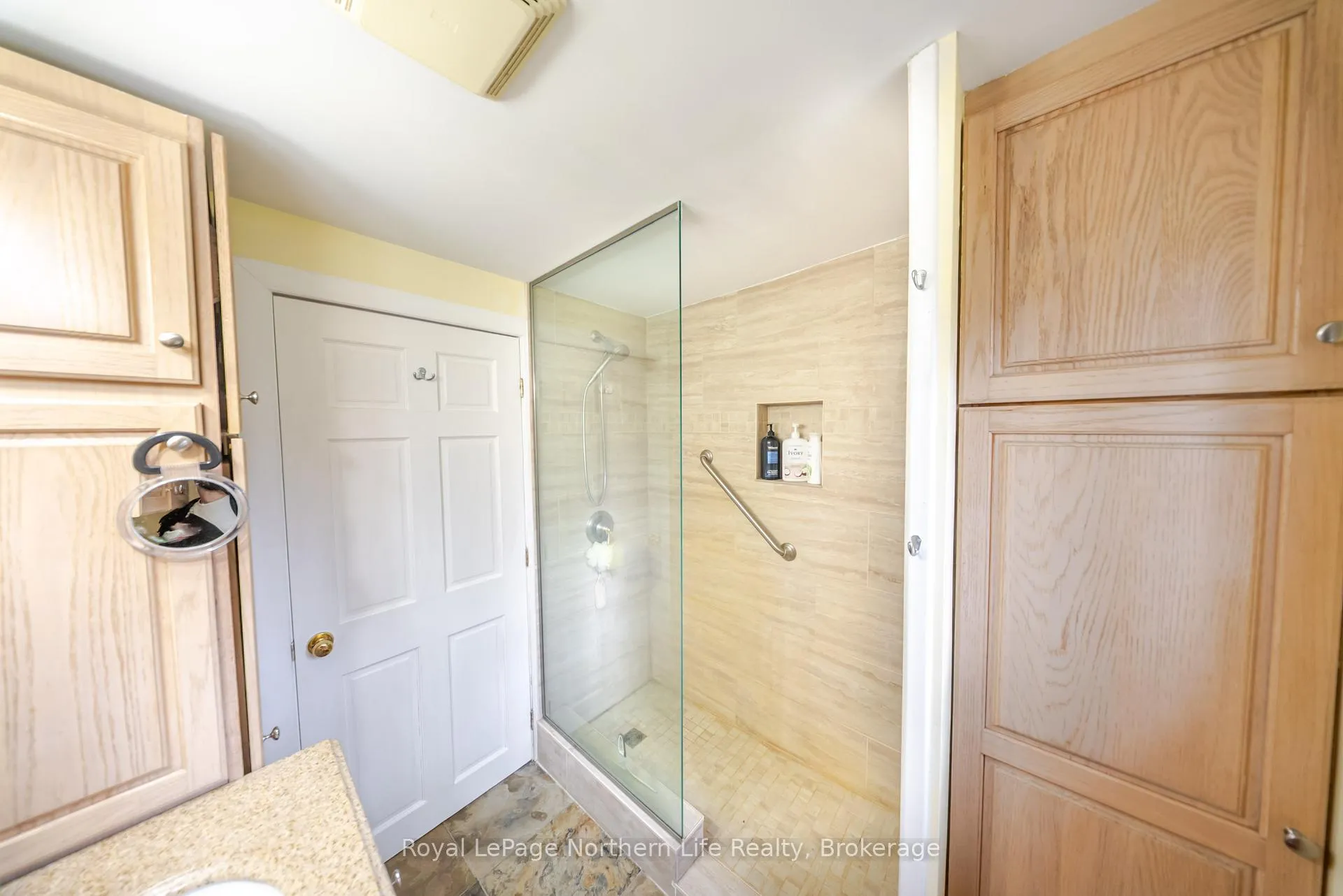 Photo 7 of 80 Islandview Lane, Chisholm — HOMEH