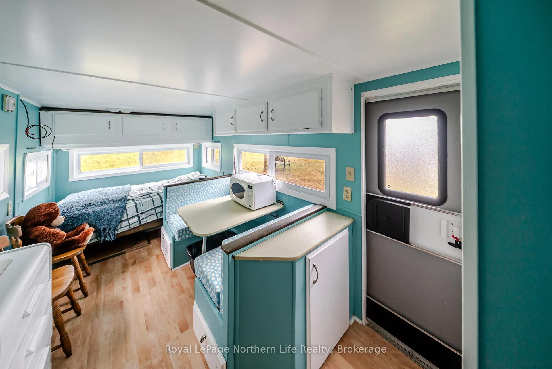 Photo 10 of 80 Islandview Lane, Chisholm — HOMEH