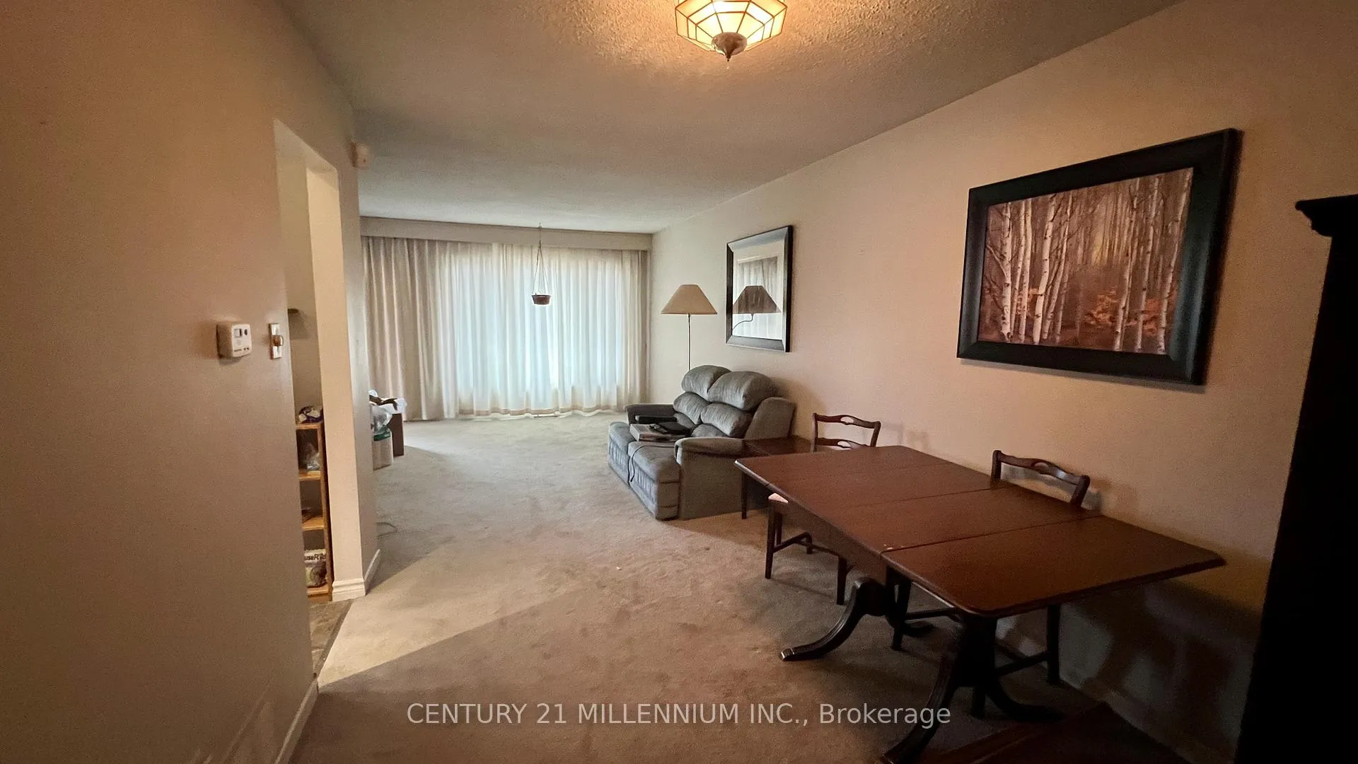 Photo 9 of 68 Burbank Crescent, Orangeville — HOMEH