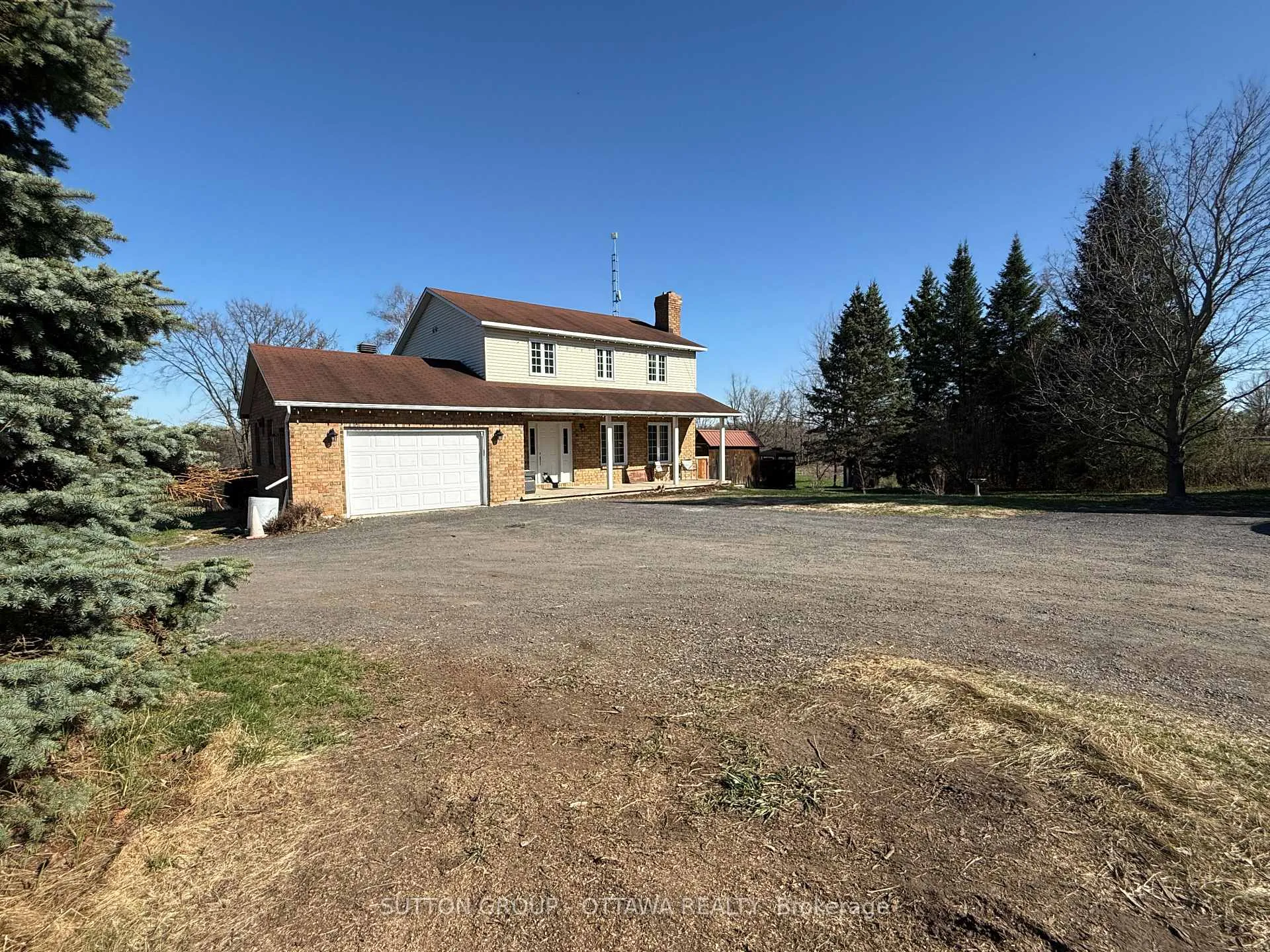 Photo 2 of 19408 County 18 Road, South Glengarry, South Glengarry (Charlottenburgh) Twp — HOMEH