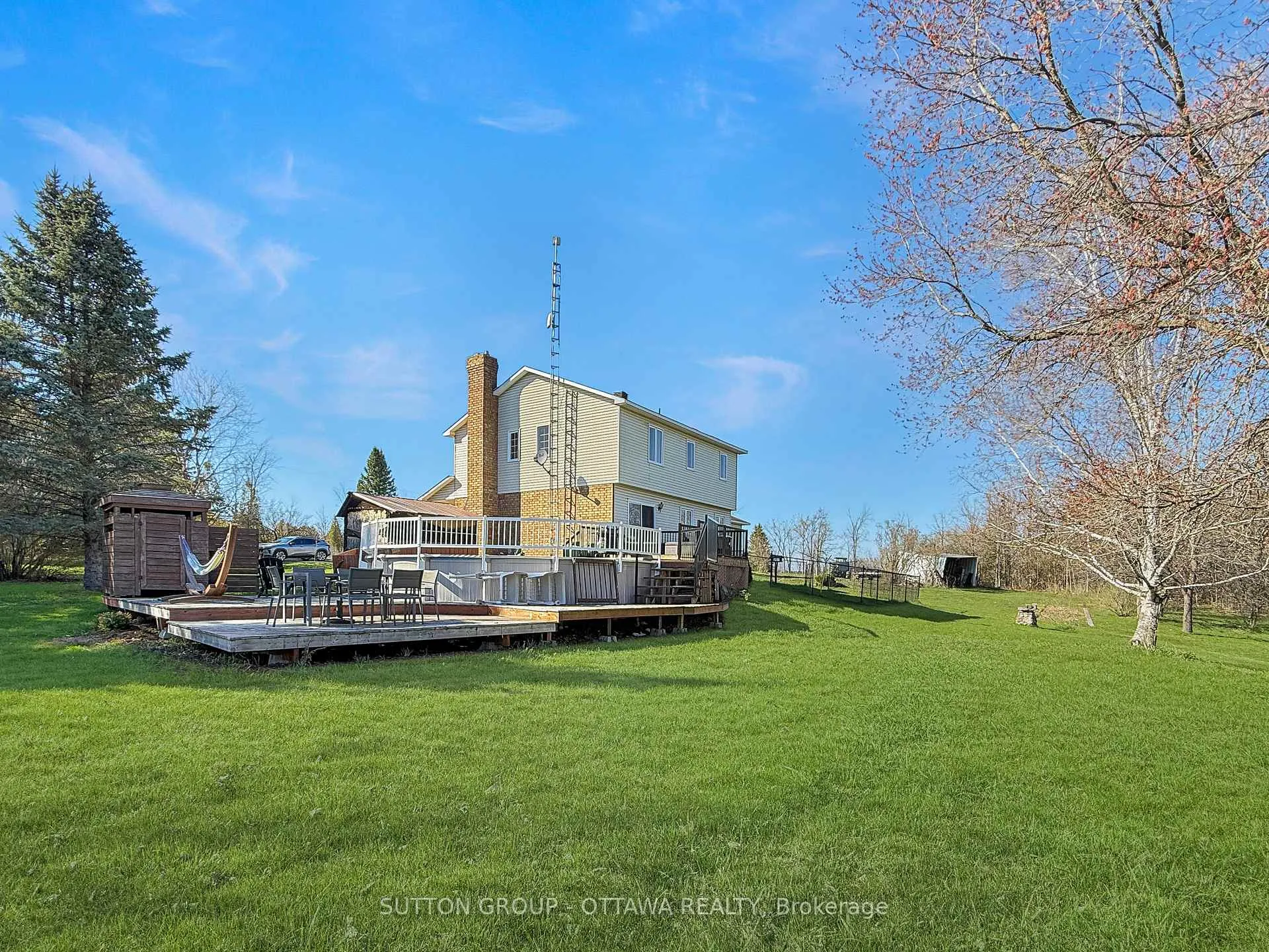Photo 4 of 19408 County 18 Road, South Glengarry, South Glengarry (Charlottenburgh) Twp — HOMEH