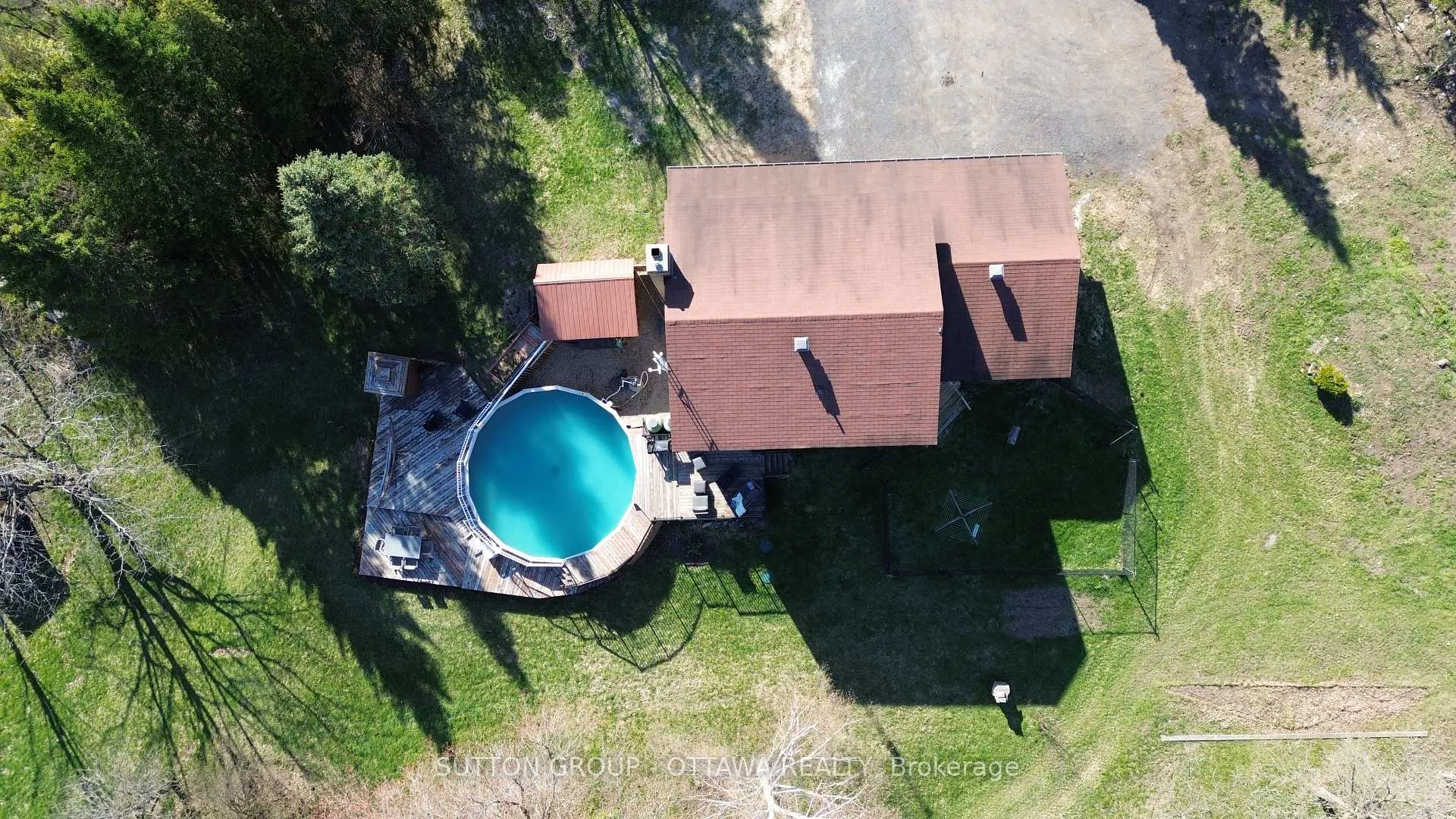 Photo 10 of 19408 County 18 Road, South Glengarry, South Glengarry (Charlottenburgh) Twp — HOMEH
