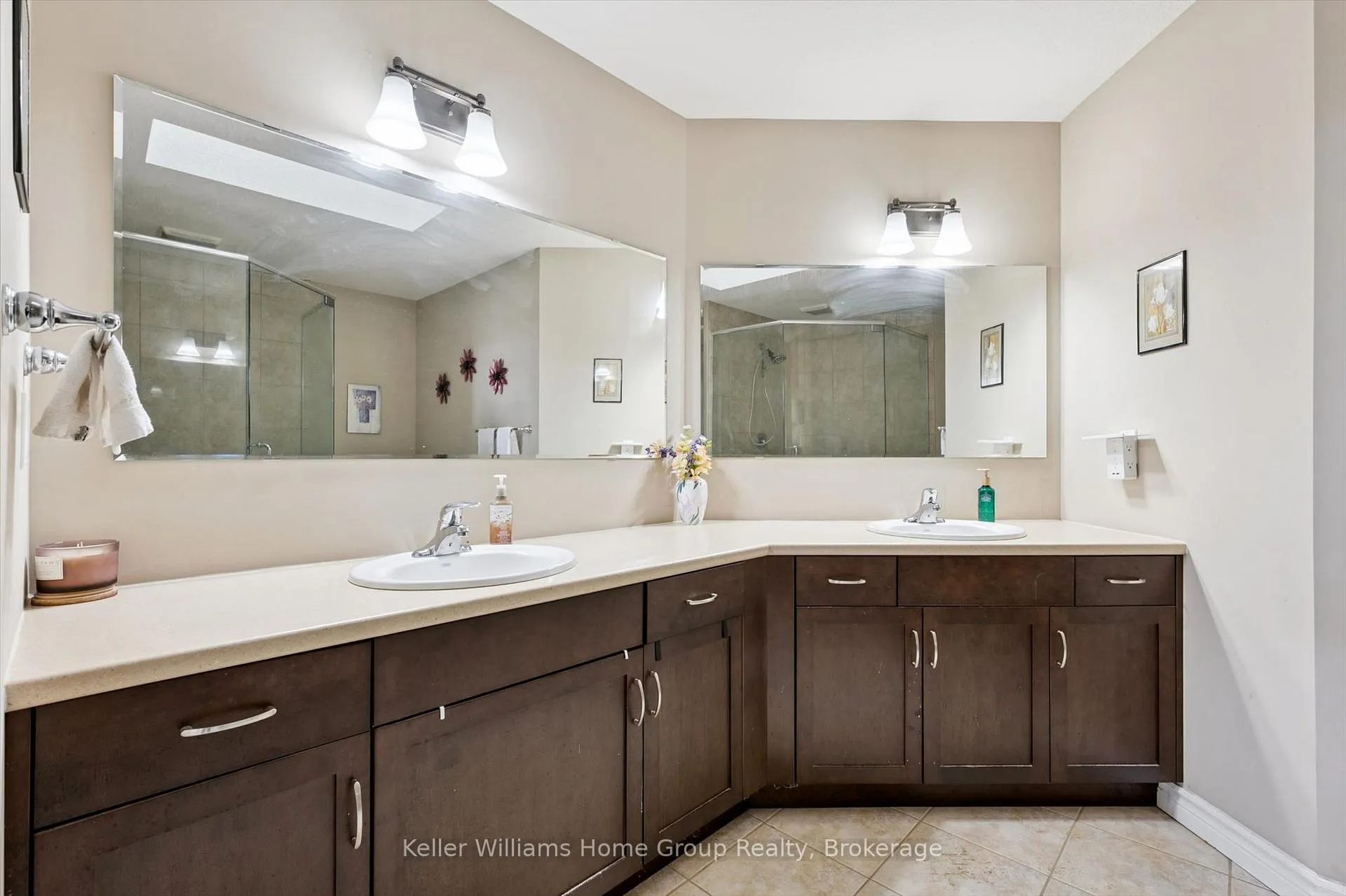 Photo 23 of Unit 16, 24 Lowes Road E, Guelph, Pineridge/Westminster Woods — HOMEH