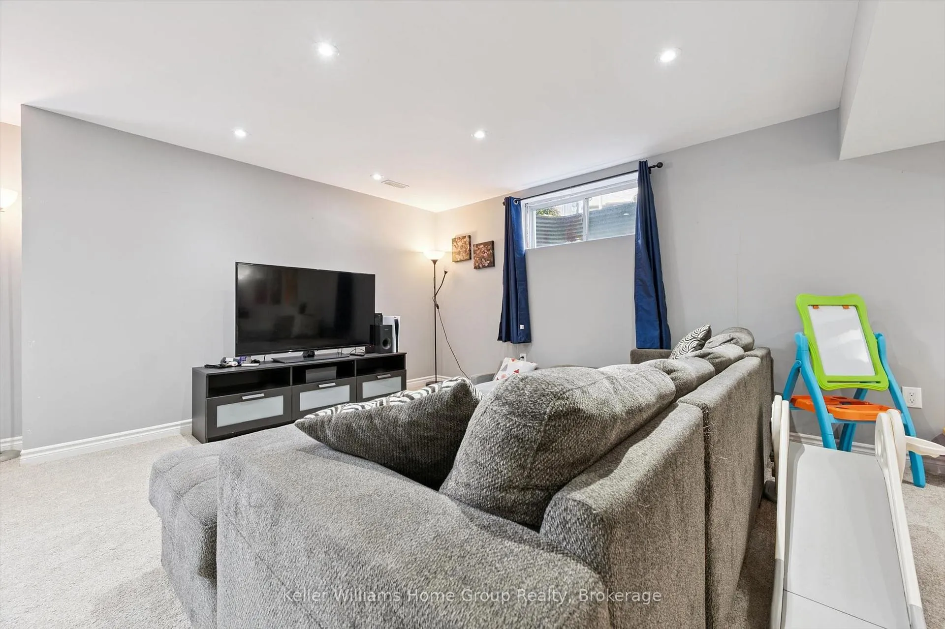 Photo 31 of Unit 16, 24 Lowes Road E, Guelph, Pineridge/Westminster Woods — HOMEH
