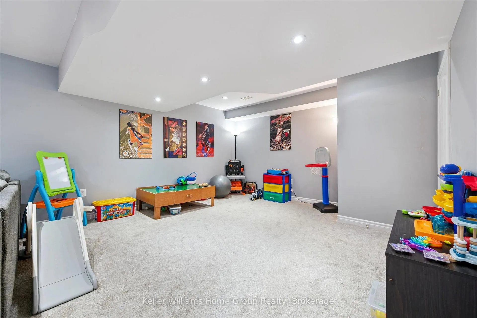Photo 33 of Unit 16, 24 Lowes Road E, Guelph, Pineridge/Westminster Woods — HOMEH