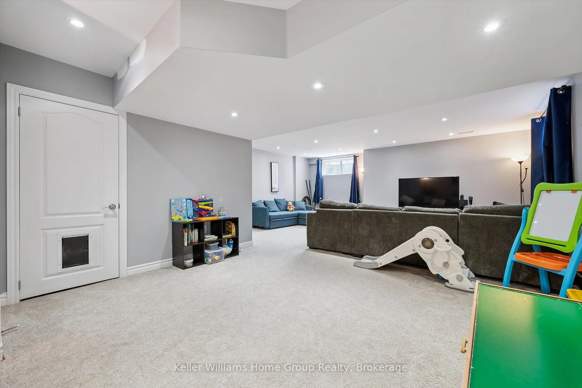 Photo 34 of Unit 16, 24 Lowes Road E, Guelph, Pineridge/Westminster Woods — HOMEH