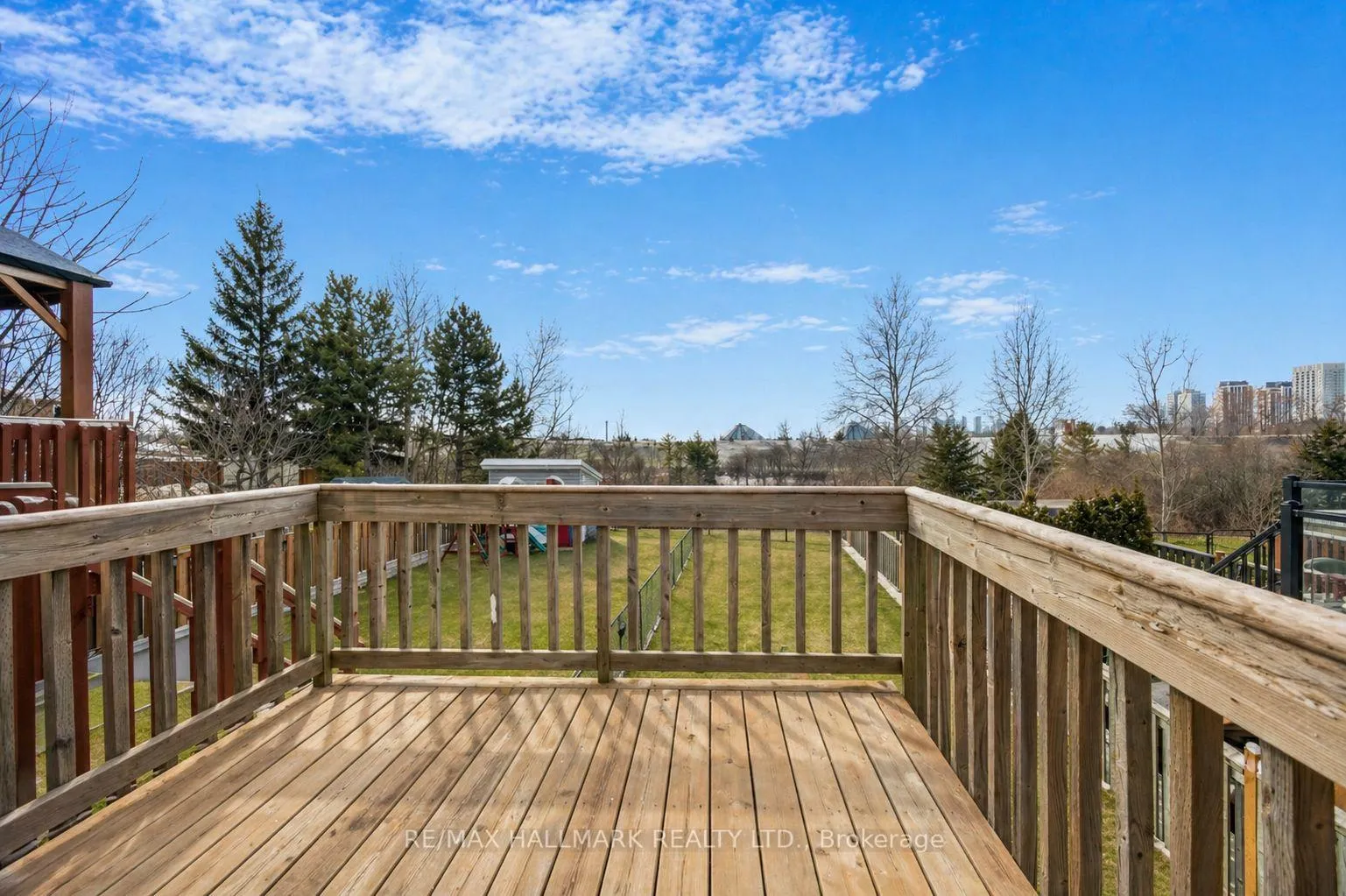 Photo 22 of 19 Parktree Drive, Vaughan, Maple — HOMEH