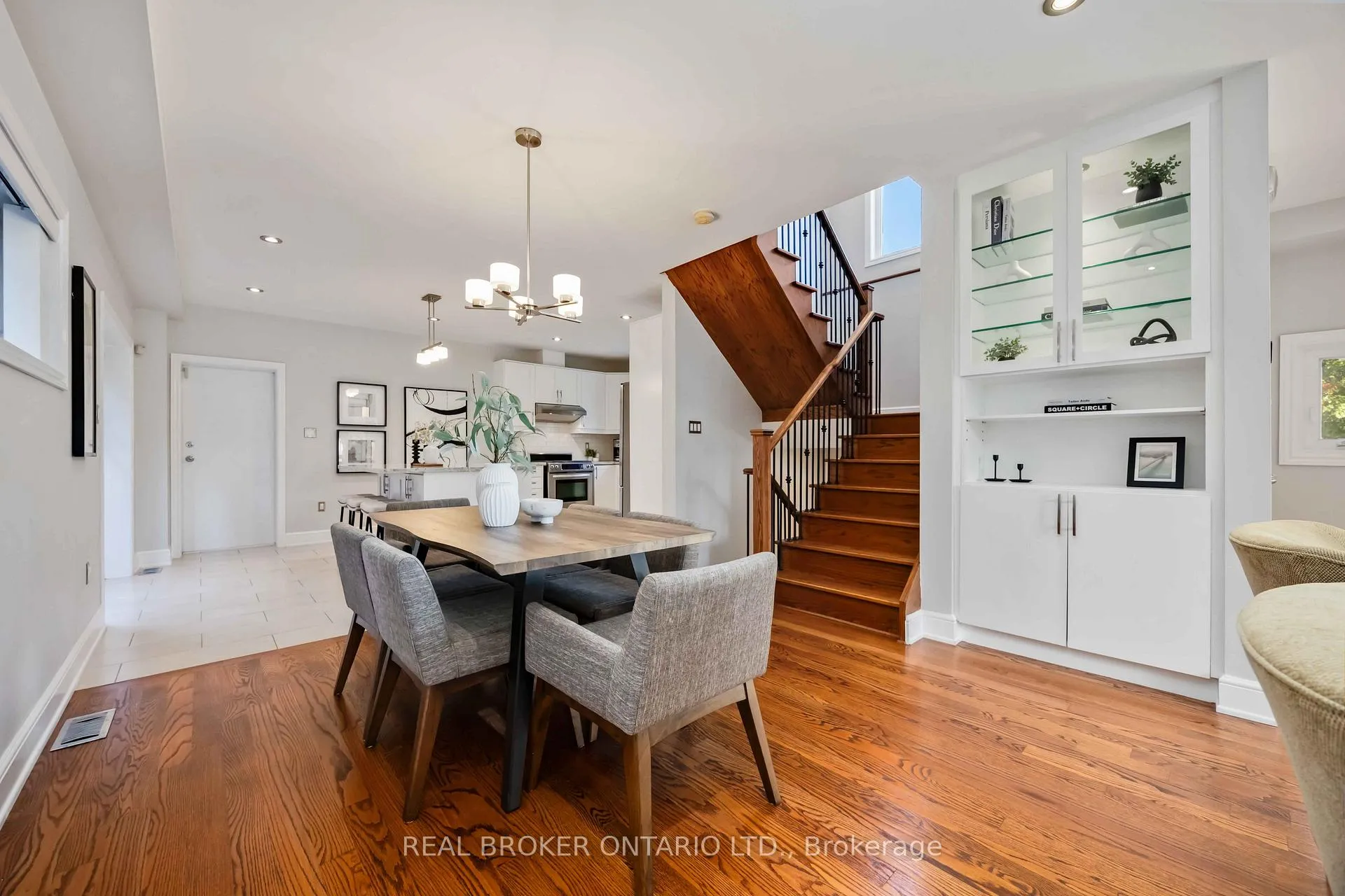 Photo 8 of 122 Cedarcrest Boulevard, Toronto, O'Connor-Parkview — HOMEH