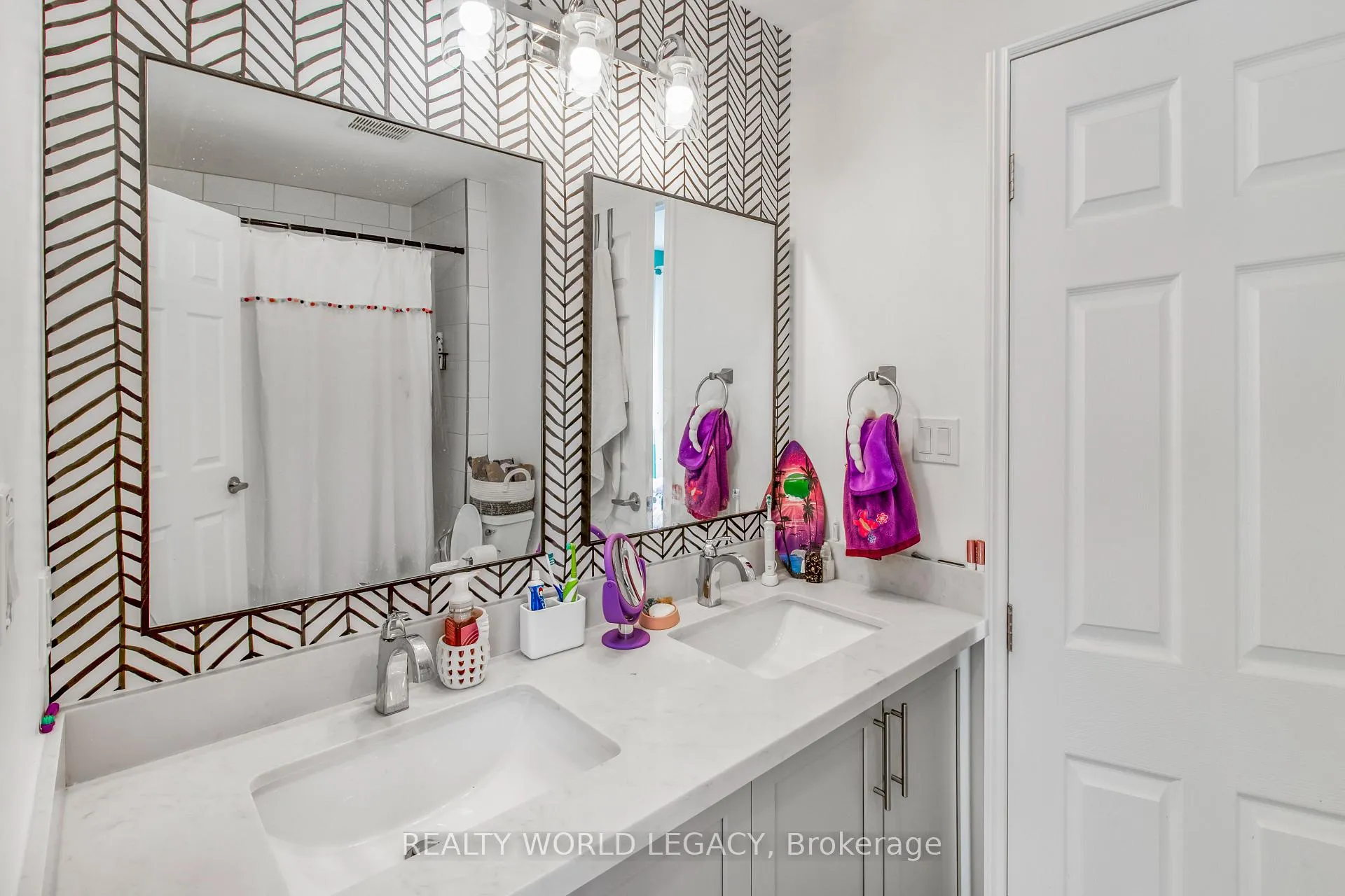 Photo 3 of 25555 Maple Beach Road, Brock, Rural Brock — HOMEH