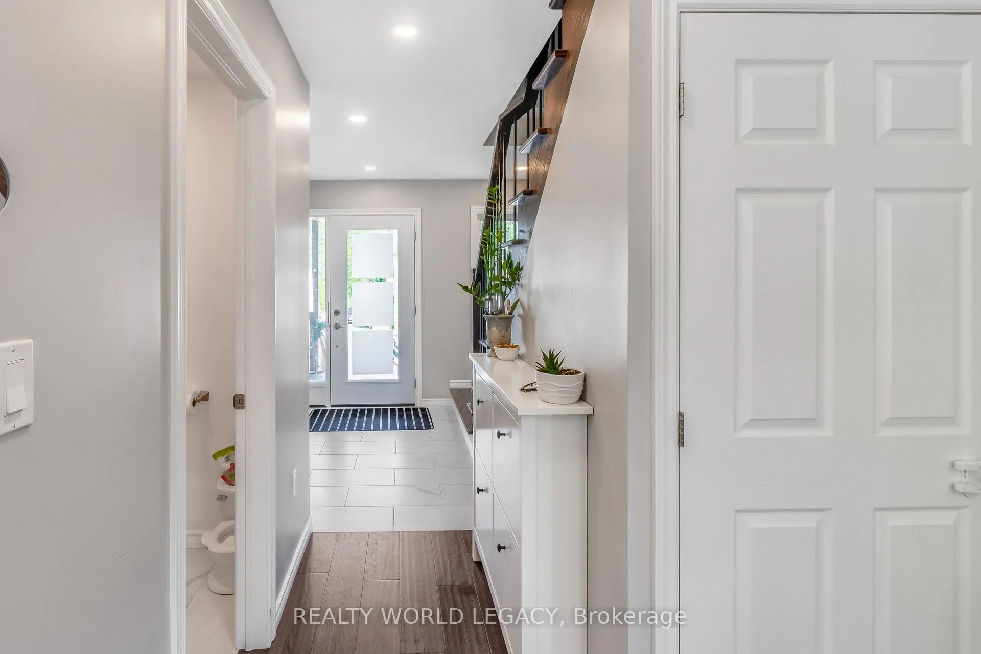 Photo 5 of 25555 Maple Beach Road, Brock, Rural Brock — HOMEH