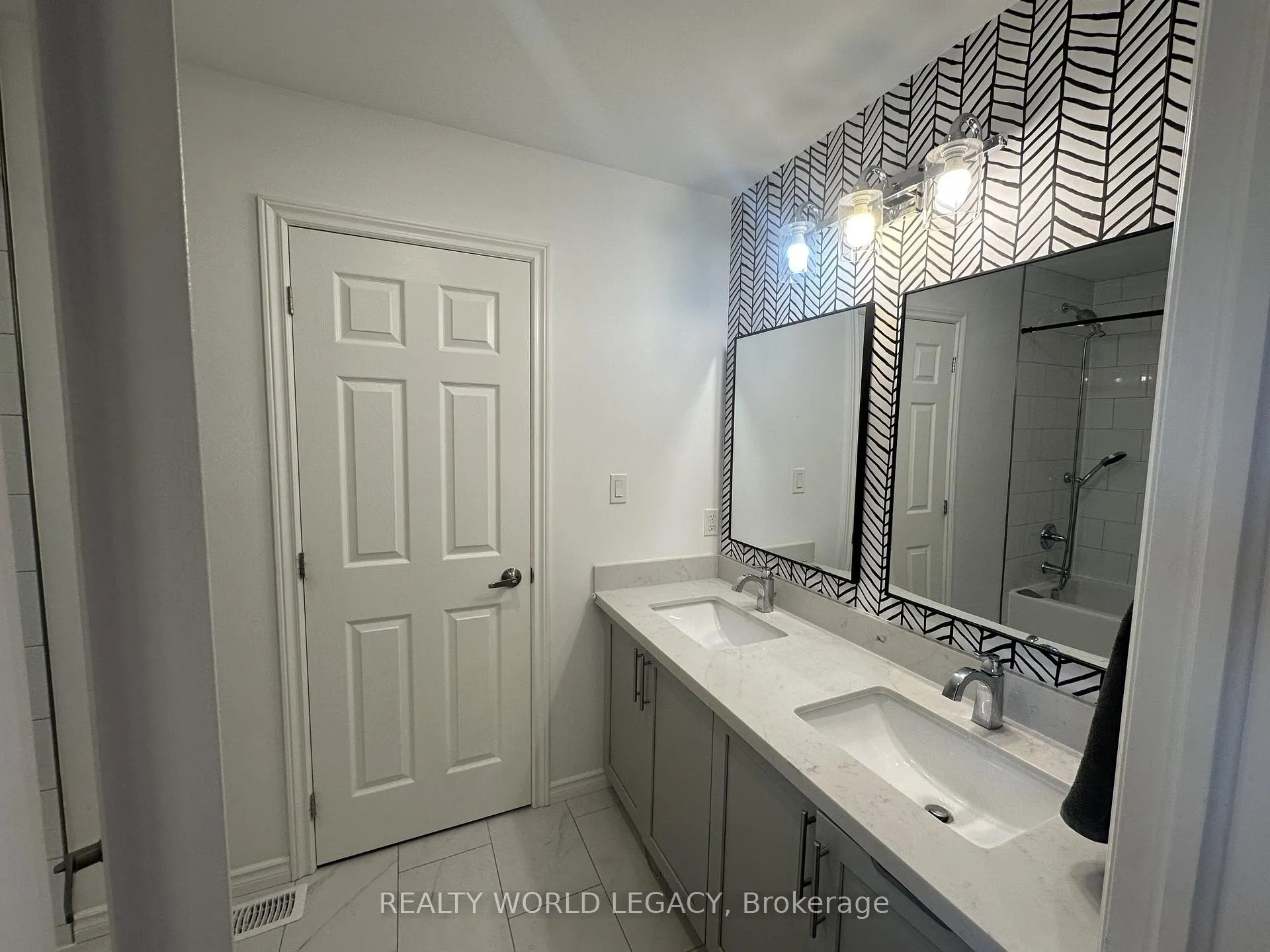 Photo 17 of 25555 Maple Beach Road, Brock, Rural Brock — HOMEH