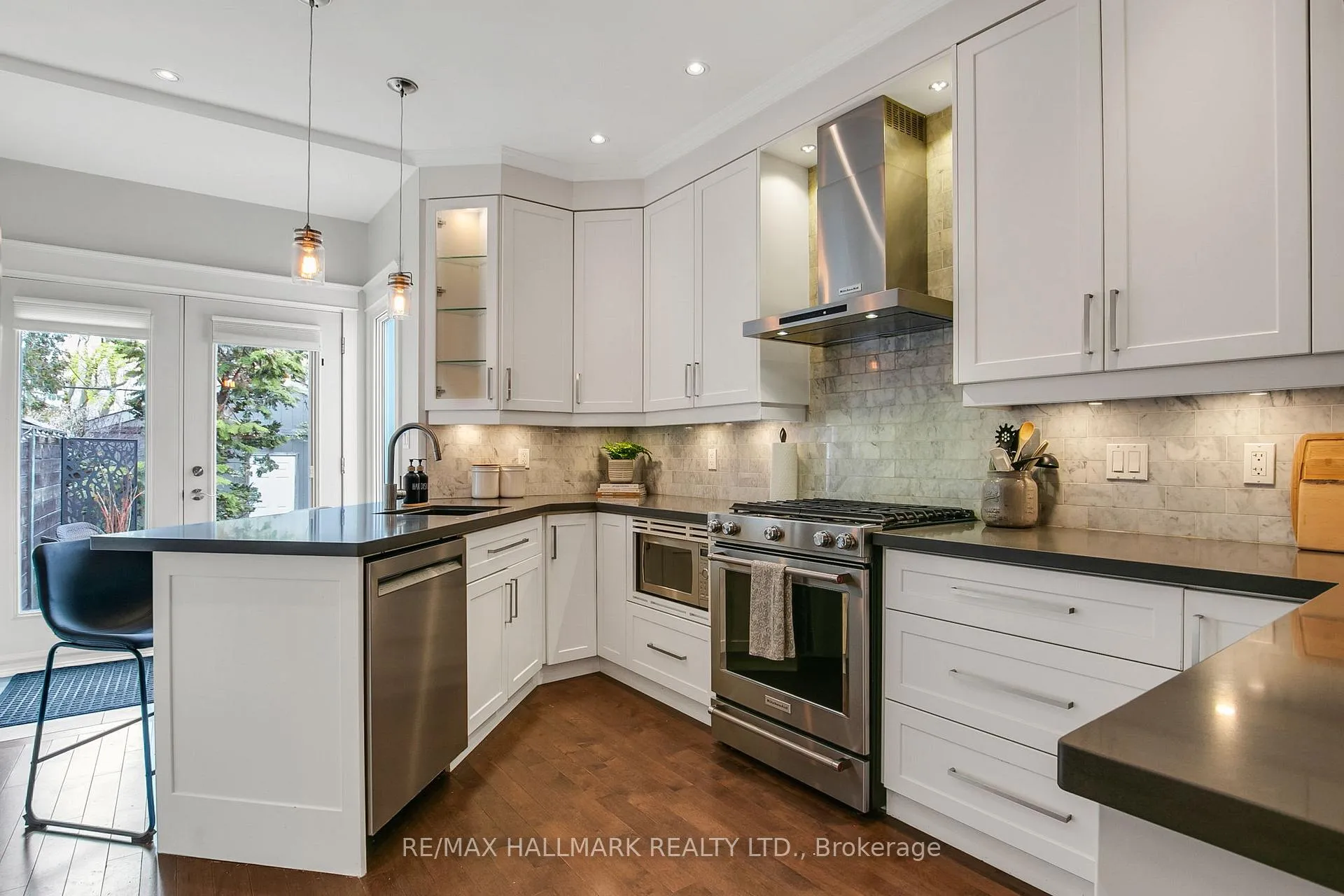 Photo 11 of 133 Langford Avenue, Toronto, Danforth — HOMEH