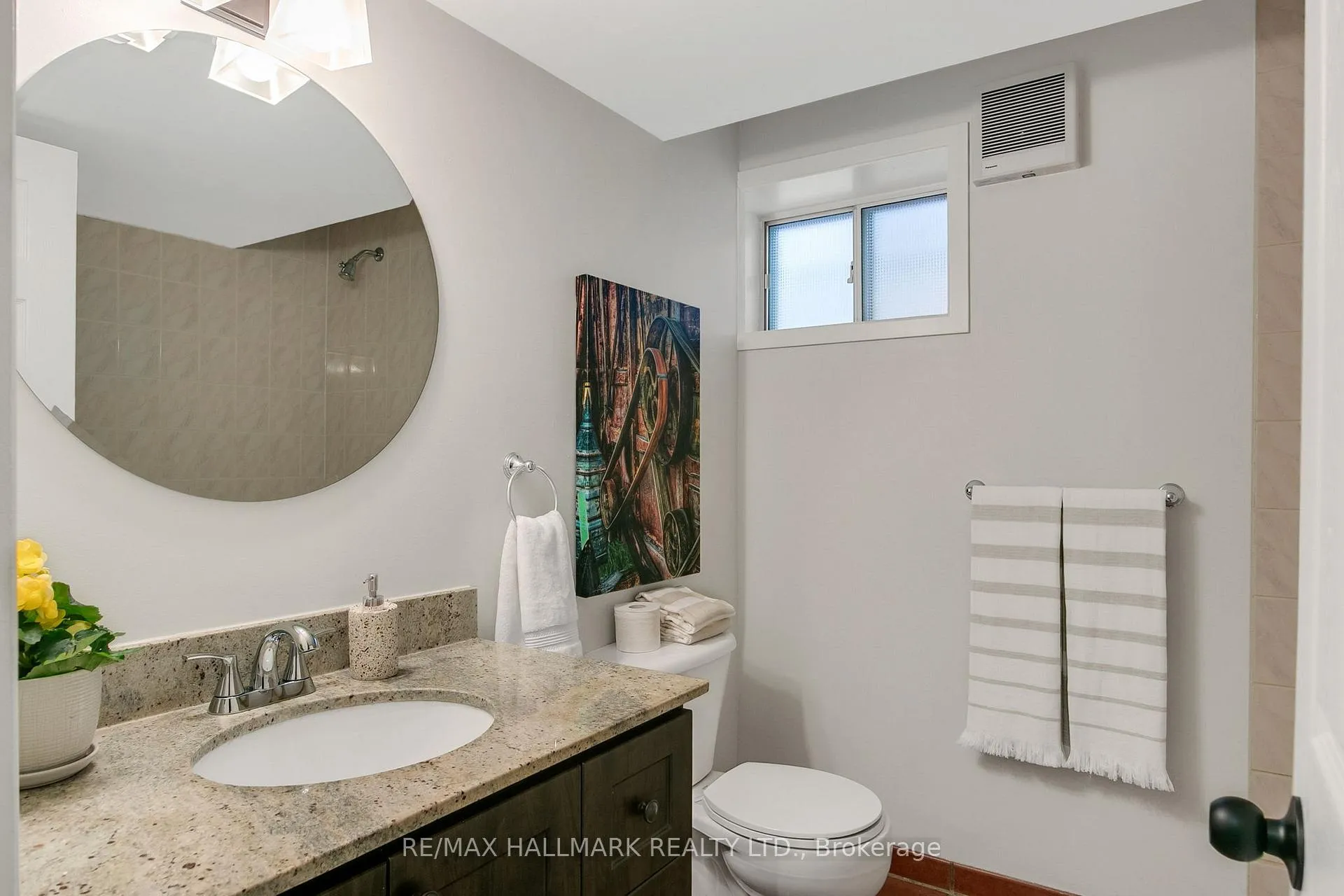 Photo 23 of 133 Langford Avenue, Toronto, Danforth — HOMEH