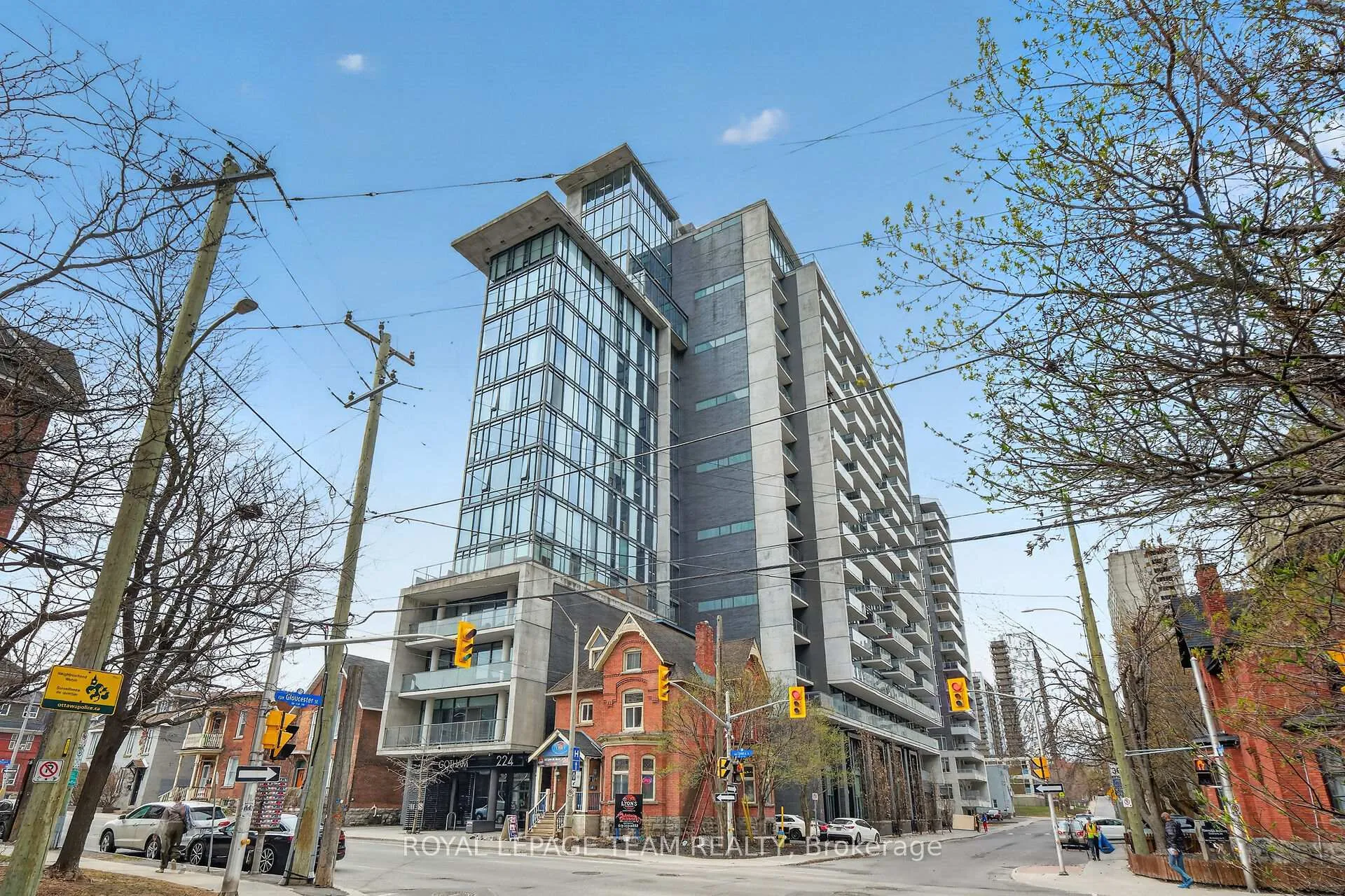 Front of Unit 307, 224 Lyon Street N