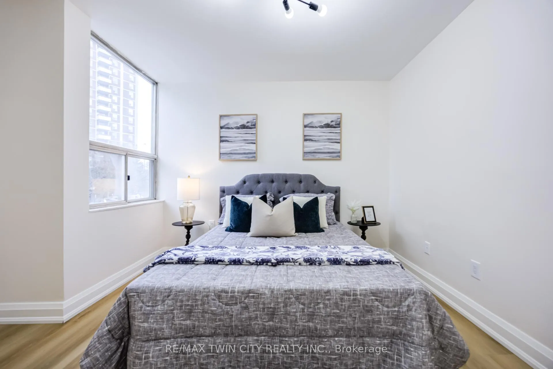 Photo 25 of Unit #304, 20 Edgecliff Golfway, Toronto, Flemingdon Park — HOMEH