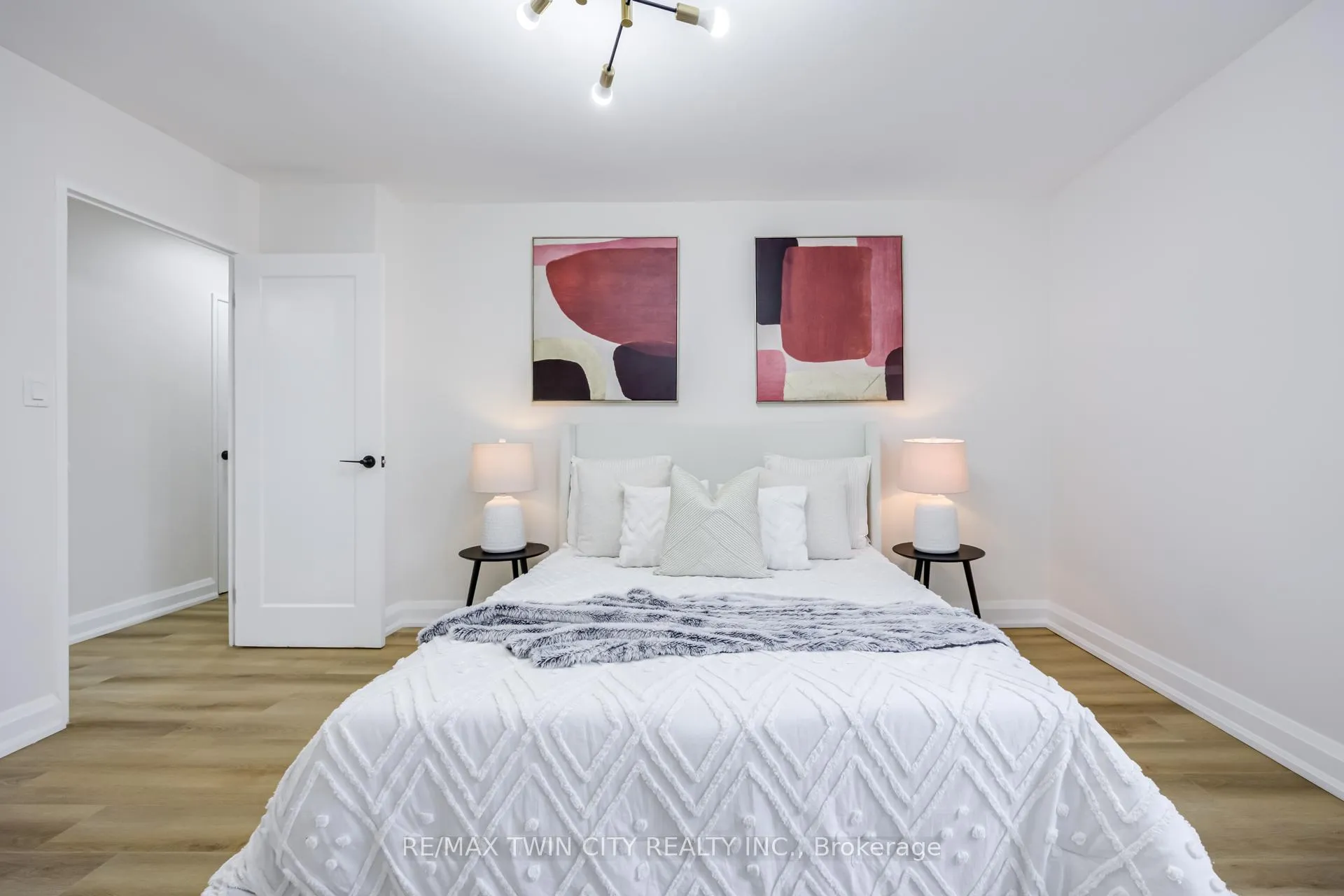 Photo 28 of Unit #304, 20 Edgecliff Golfway, Toronto, Flemingdon Park — HOMEH