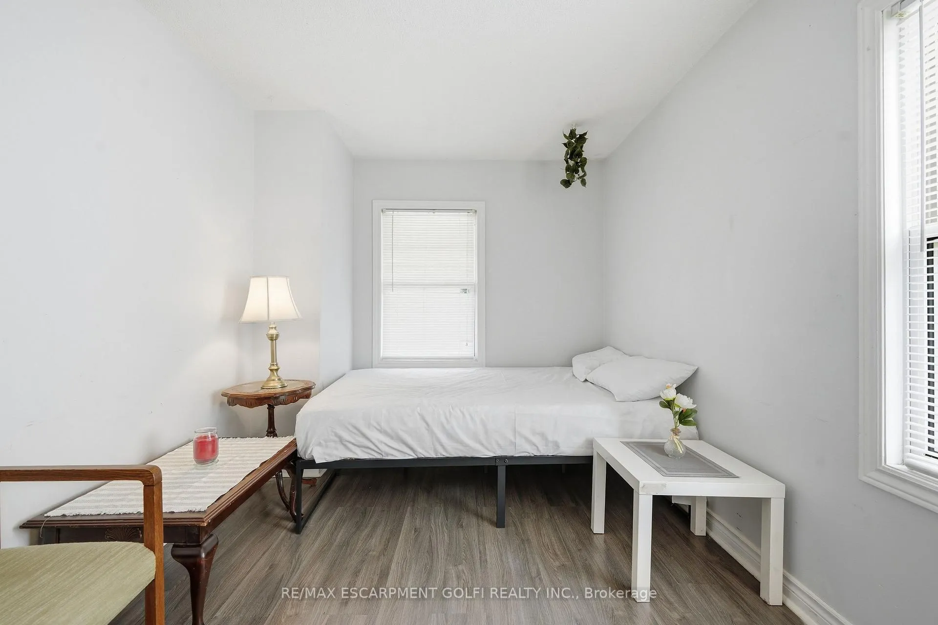Photo 9 of 5432 Mcrae Street, Niagara Falls, Cherrywood — HOMEH