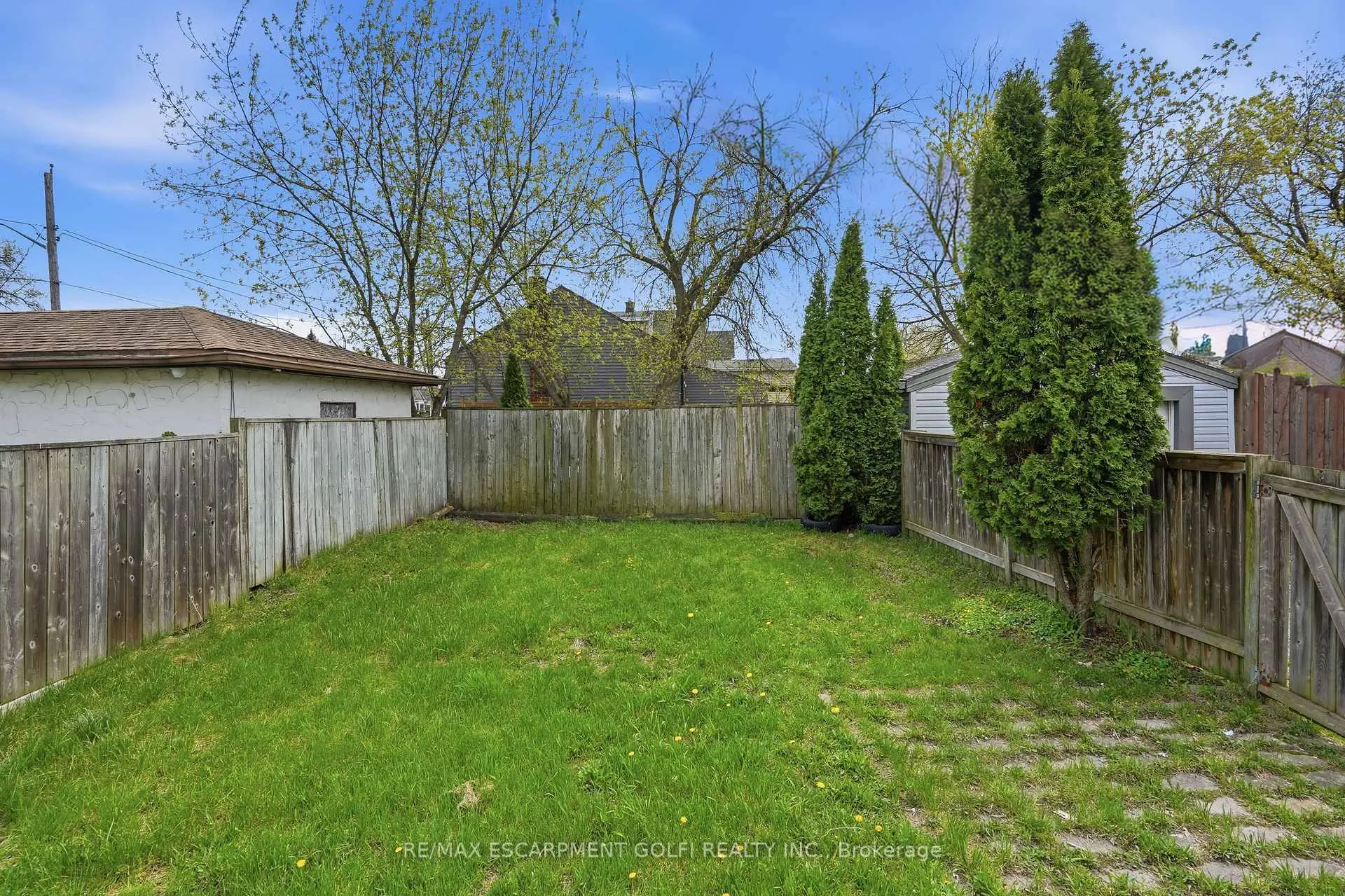 Photo 31 of 5432 Mcrae Street, Niagara Falls, Cherrywood — HOMEH