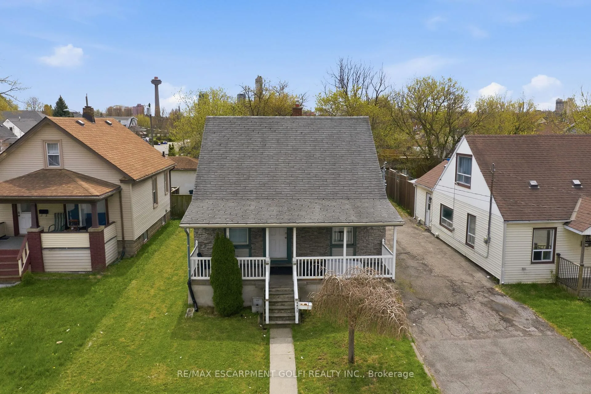 Photo 37 of 5432 Mcrae Street, Niagara Falls, Cherrywood — HOMEH