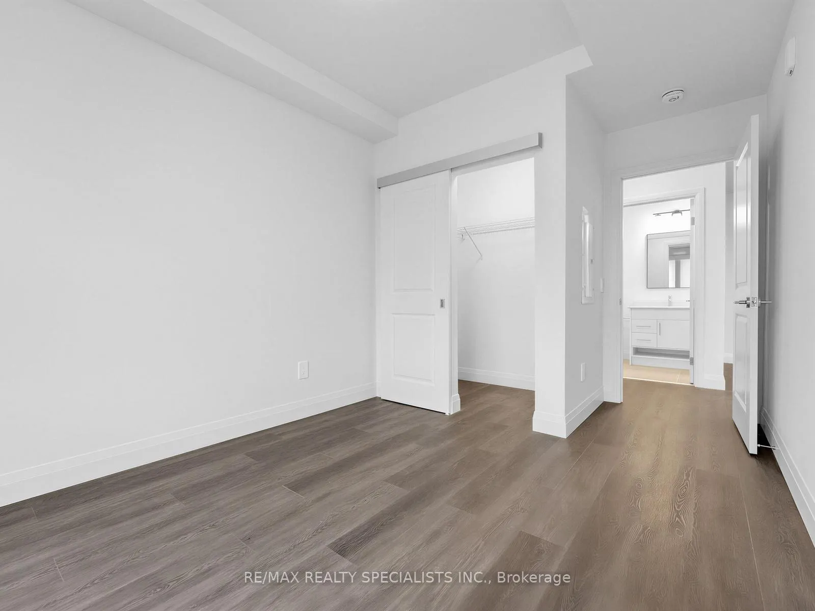 Photo 21 of 1333 Weber Street E, Kitchener — HOMEH