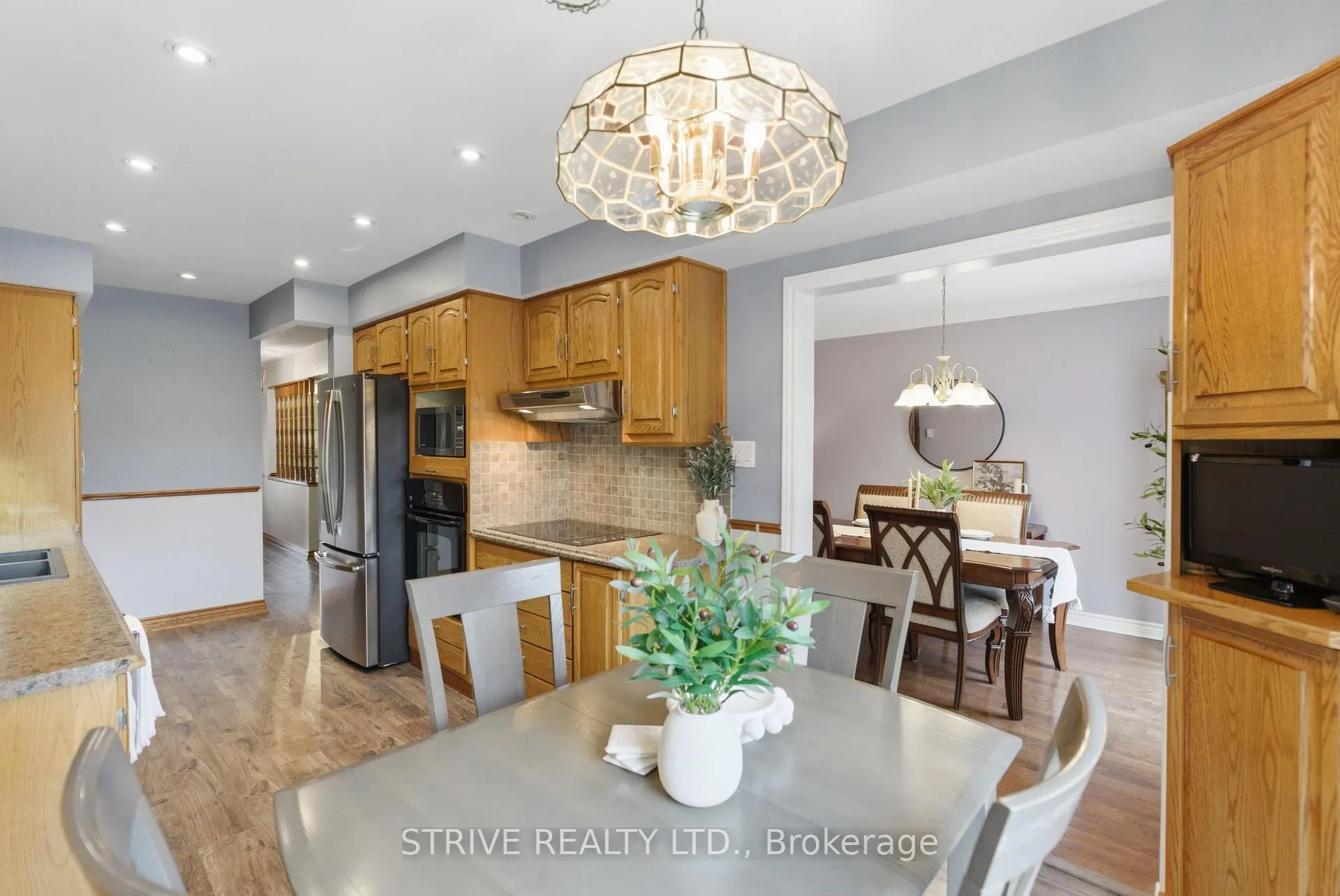 Photo 17 of 505 Salisbury Street, Oshawa, Vanier — HOMEH