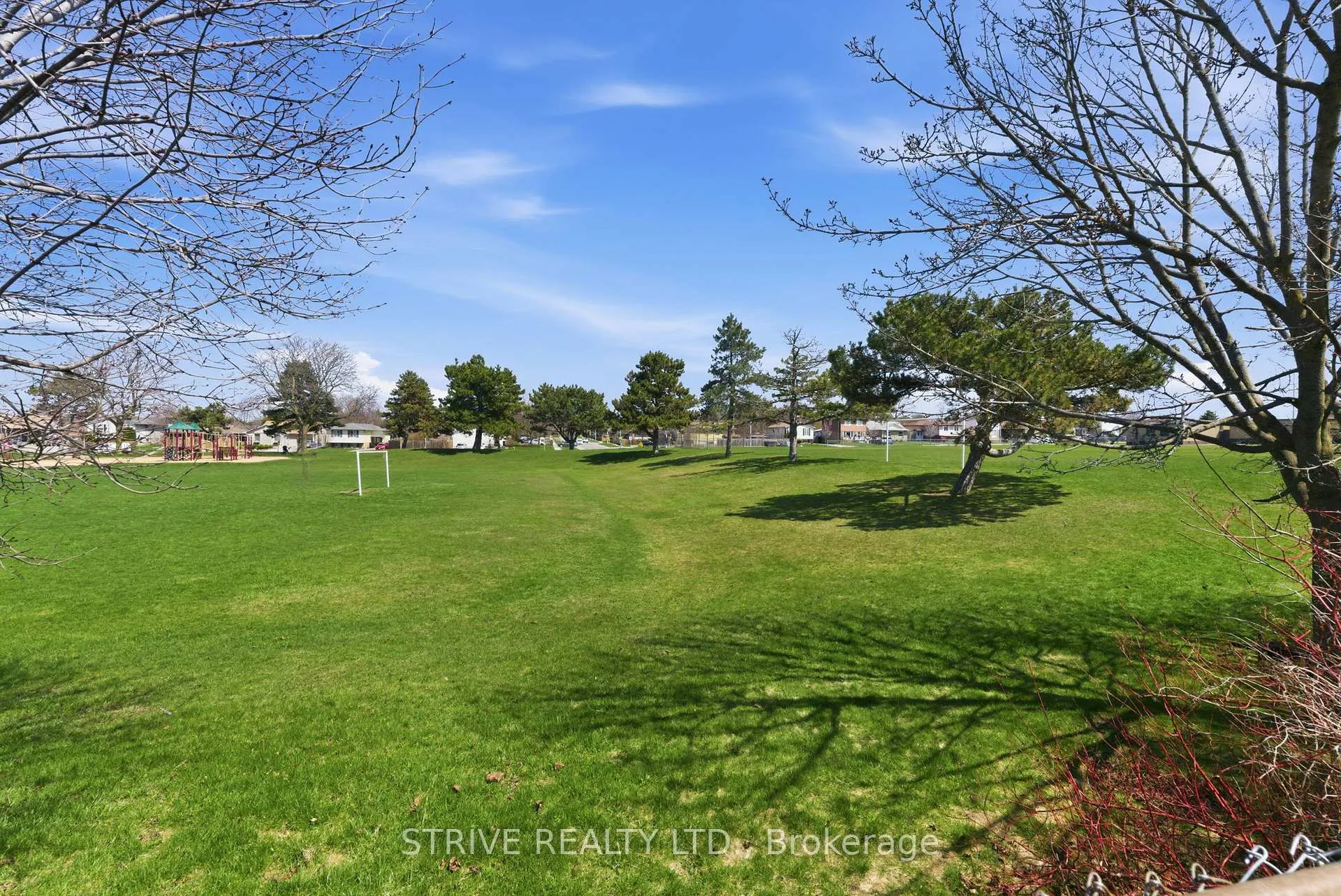 Photo 37 of 505 Salisbury Street, Oshawa, Vanier — HOMEH