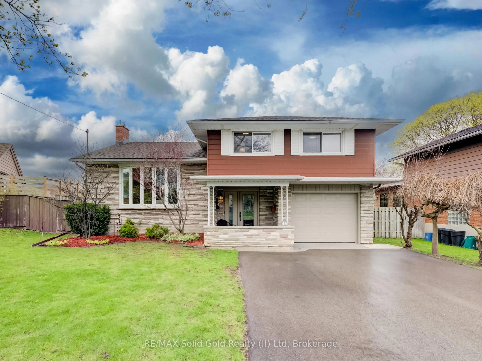Photo 1 of 46 Peachwood Court, Kitchener — HOMEH