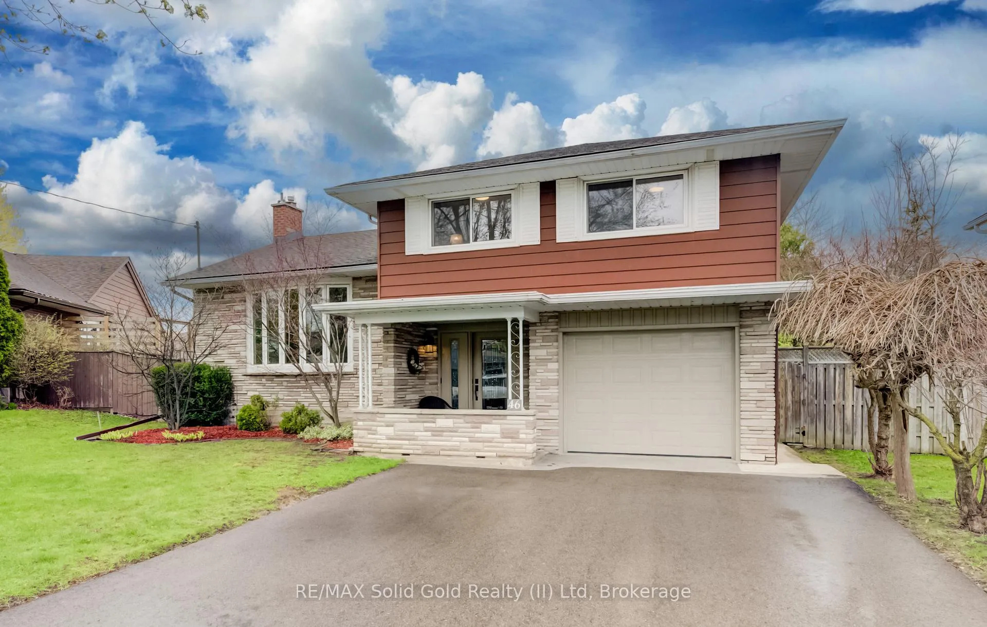 Photo 2 of 46 Peachwood Court, Kitchener — HOMEH