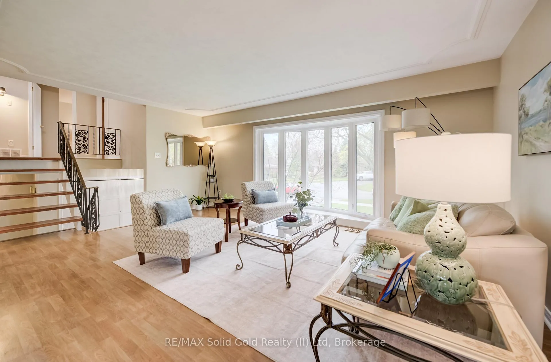 Photo 12 of 46 Peachwood Court, Kitchener — HOMEH