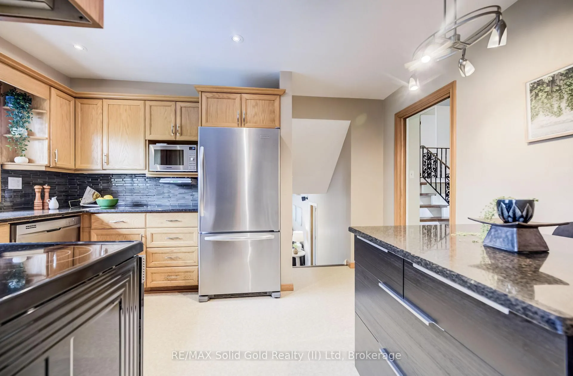 Photo 15 of 46 Peachwood Court, Kitchener — HOMEH
