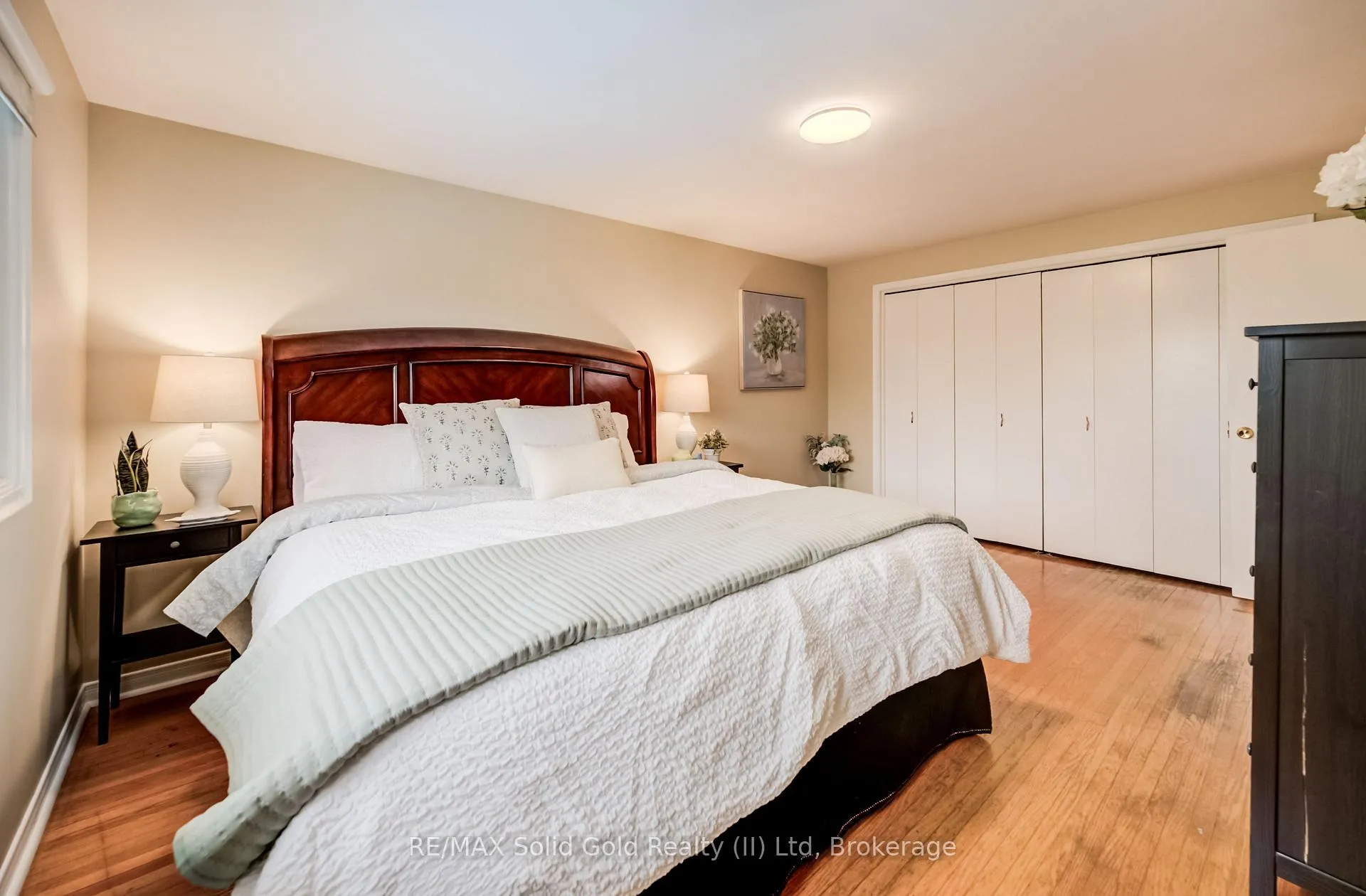 Photo 21 of 46 Peachwood Court, Kitchener — HOMEH