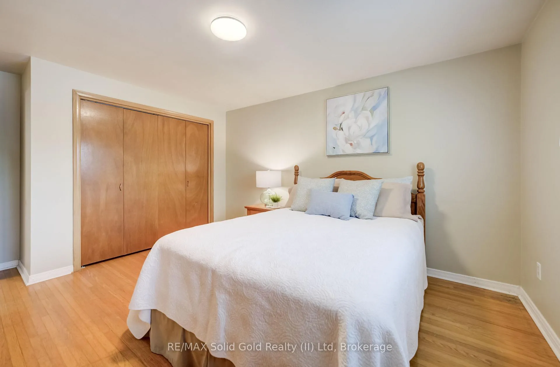 Photo 23 of 46 Peachwood Court, Kitchener — HOMEH