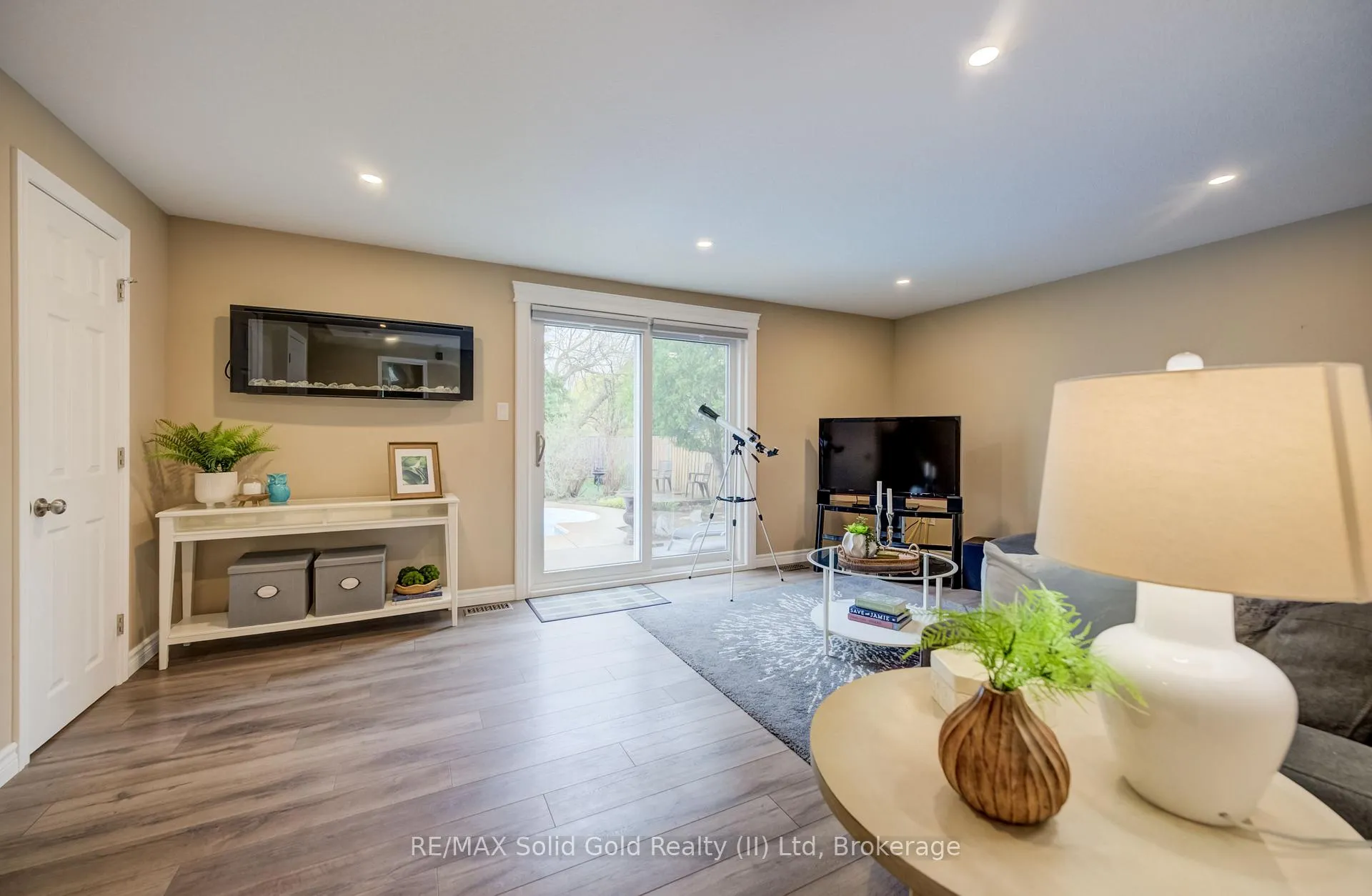 Photo 31 of 46 Peachwood Court, Kitchener — HOMEH
