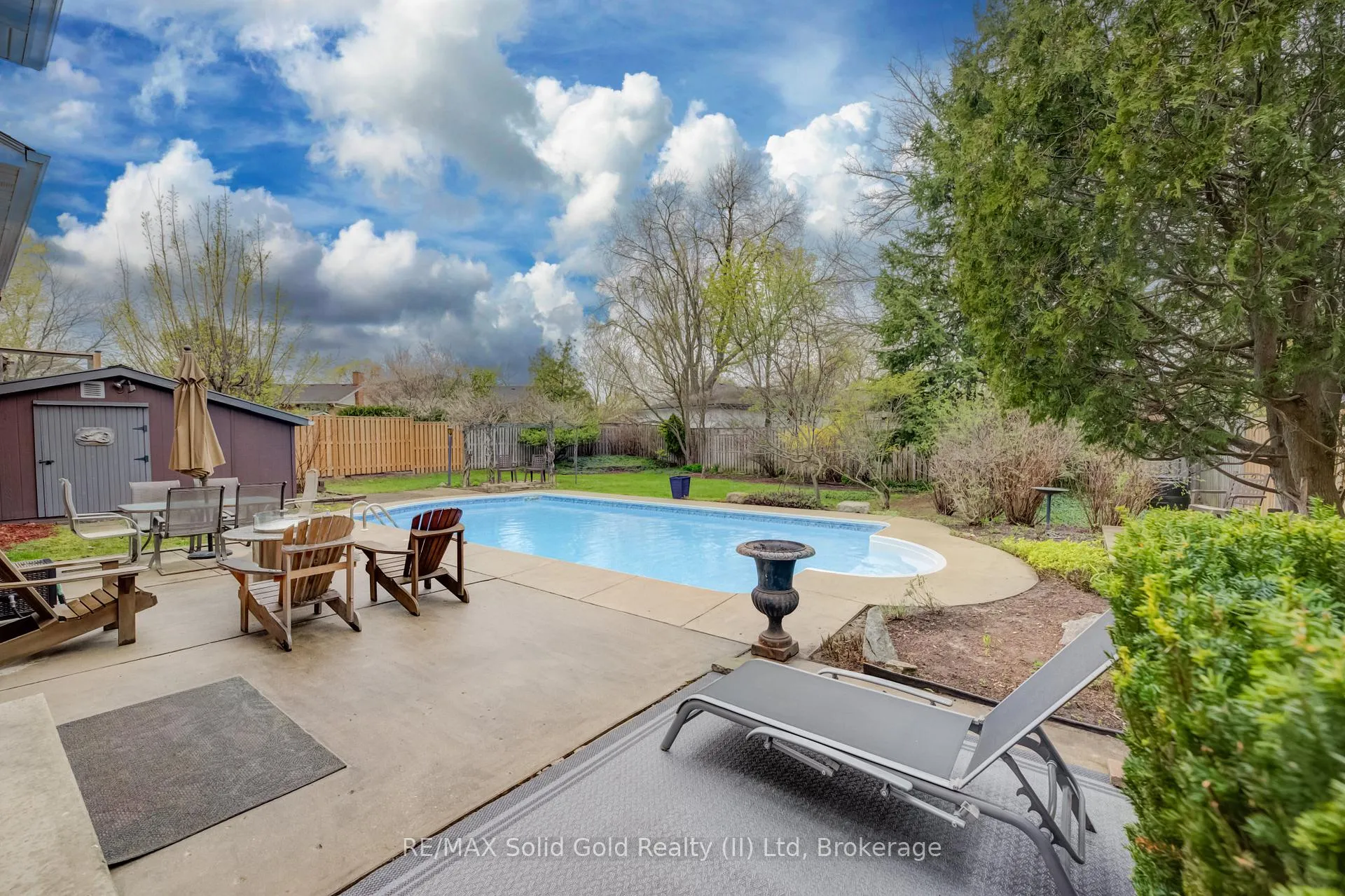 Photo 46 of 46 Peachwood Court, Kitchener — HOMEH