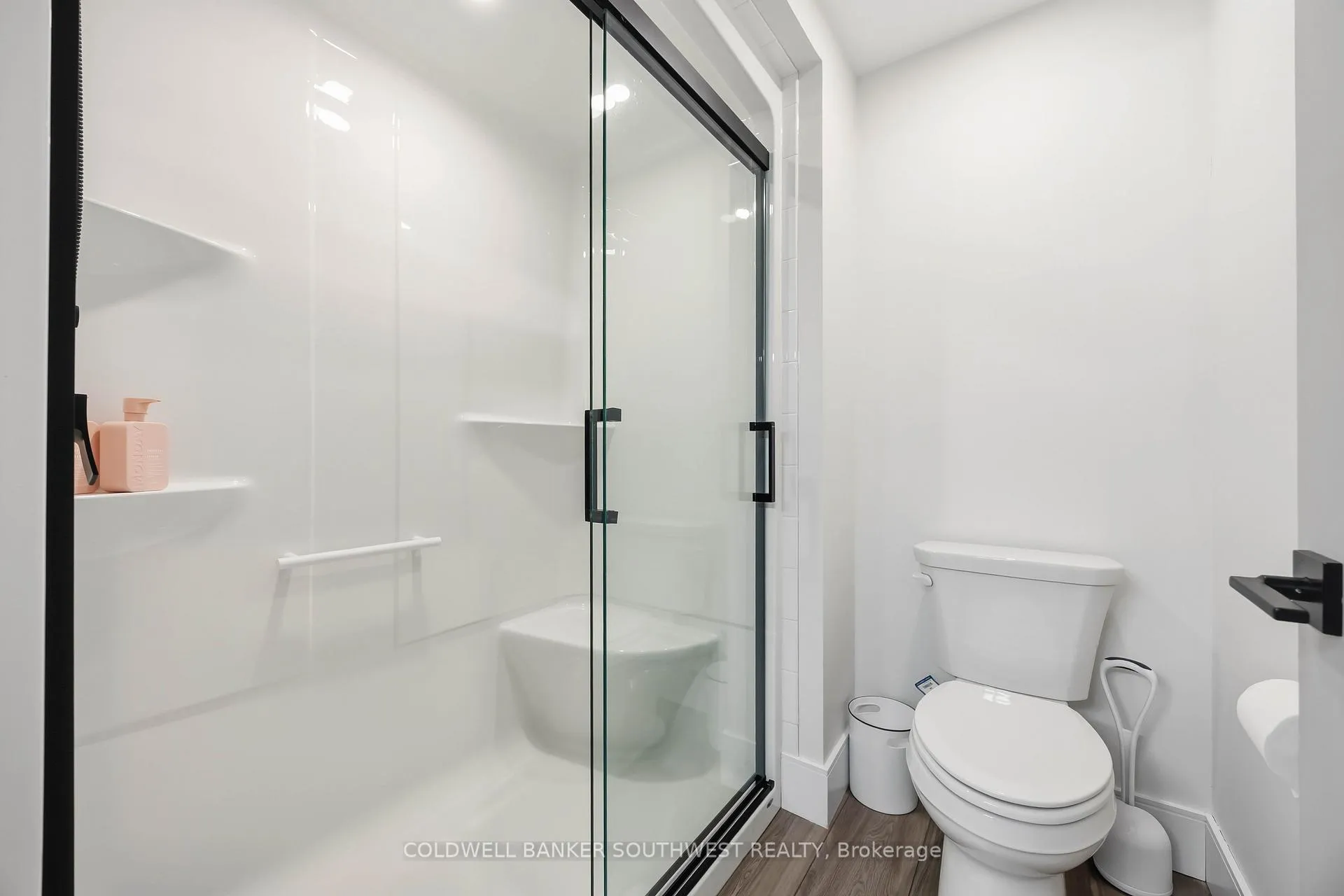 Photo 37 of 621 Mead Court, Sarnia — HOMEH