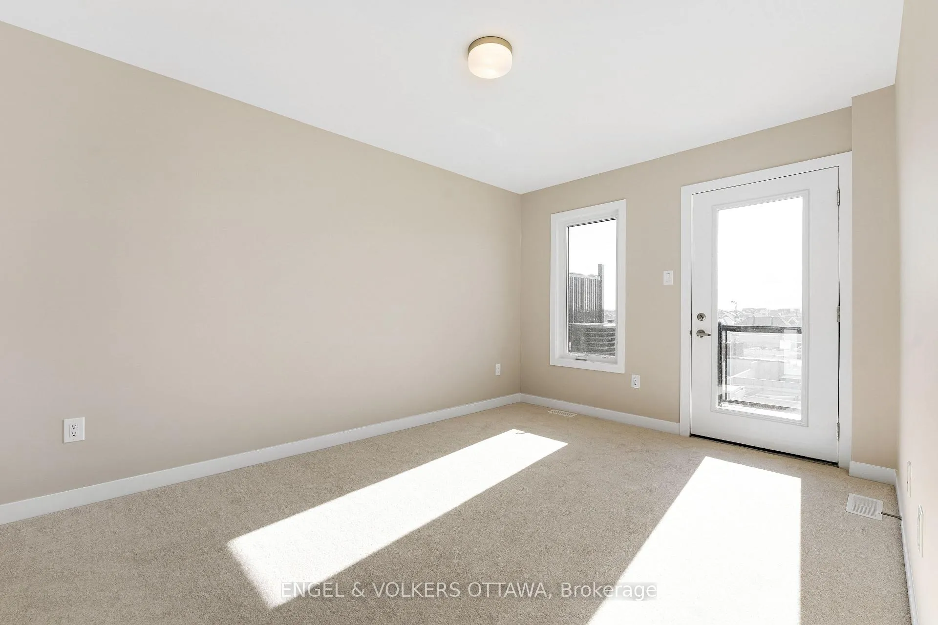 Photo 10 of 328 Catsfoot Walk, Ottawa, Barrhaven - Half Moon Bay — HOMEH