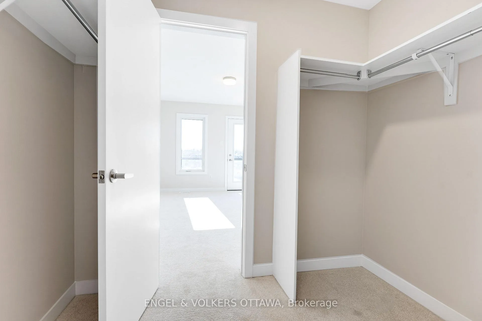 Photo 13 of 328 Catsfoot Walk, Ottawa, Barrhaven - Half Moon Bay — HOMEH