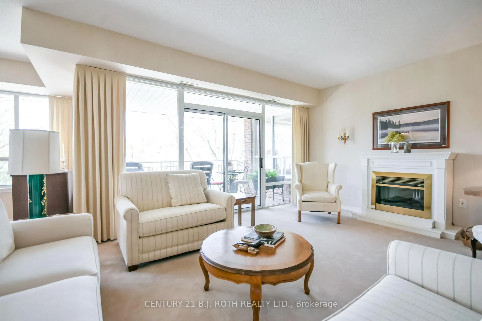 Photo 6 of Unit 210, 20 Museum Drive, Orillia — HOMEH