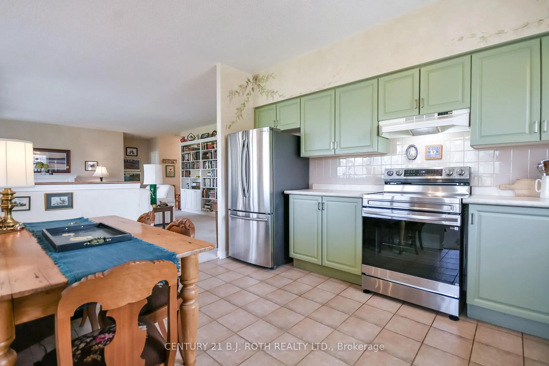 Photo 12 of Unit 210, 20 Museum Drive, Orillia — HOMEH